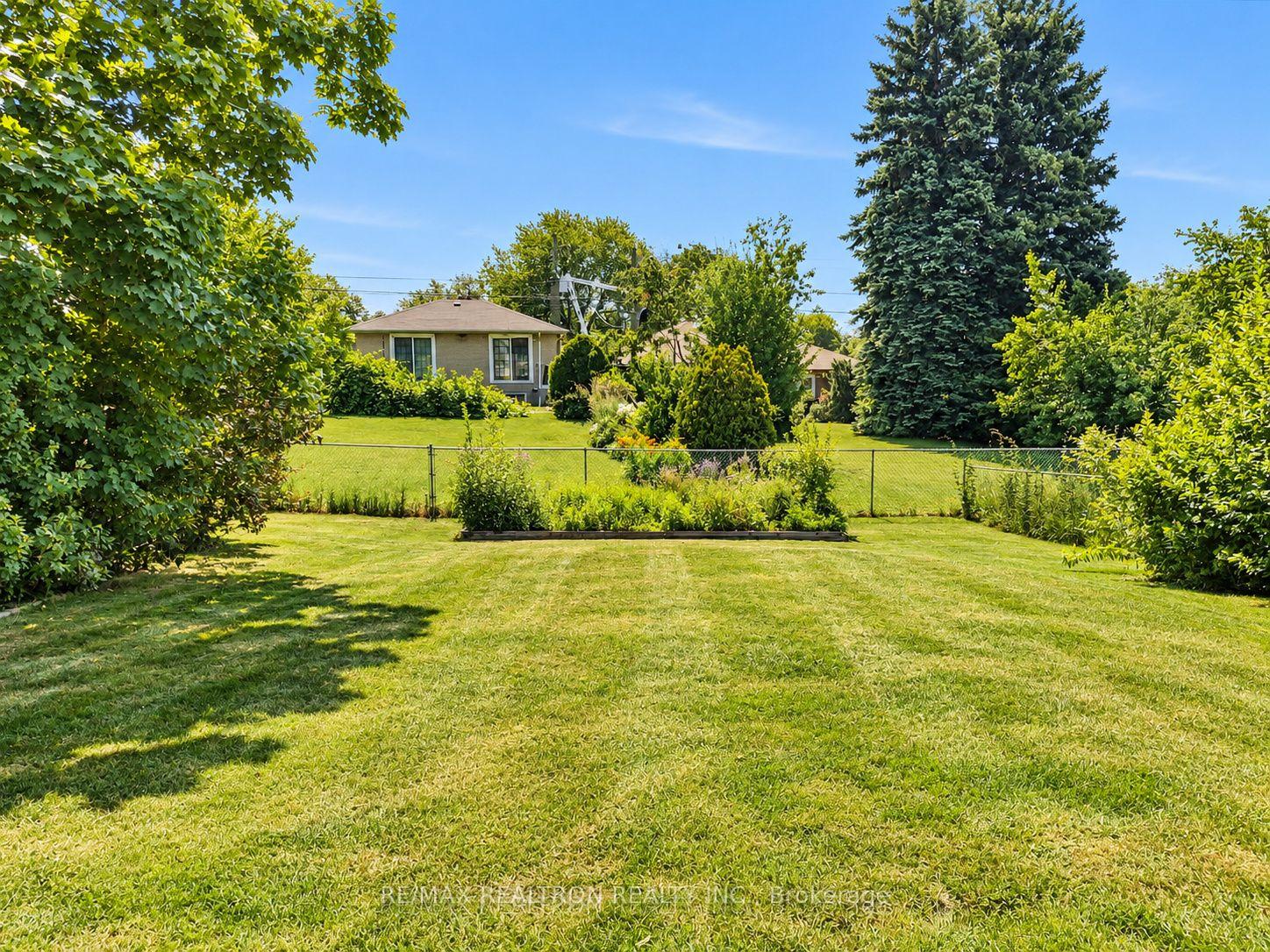 Photo 19 of 9 Stanwell Drive, Scarborough, Bendale — HOMEH