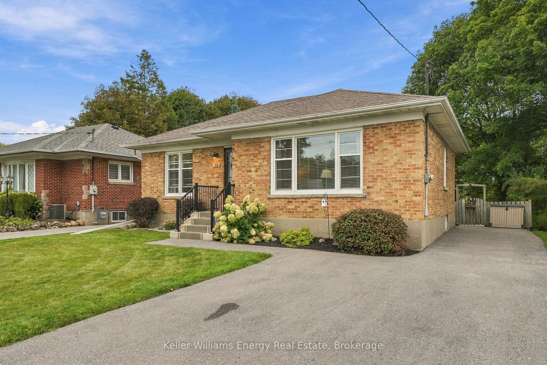 Photo 2 of 699 Grierson Street, Oshawa, Centennial — HOMEH