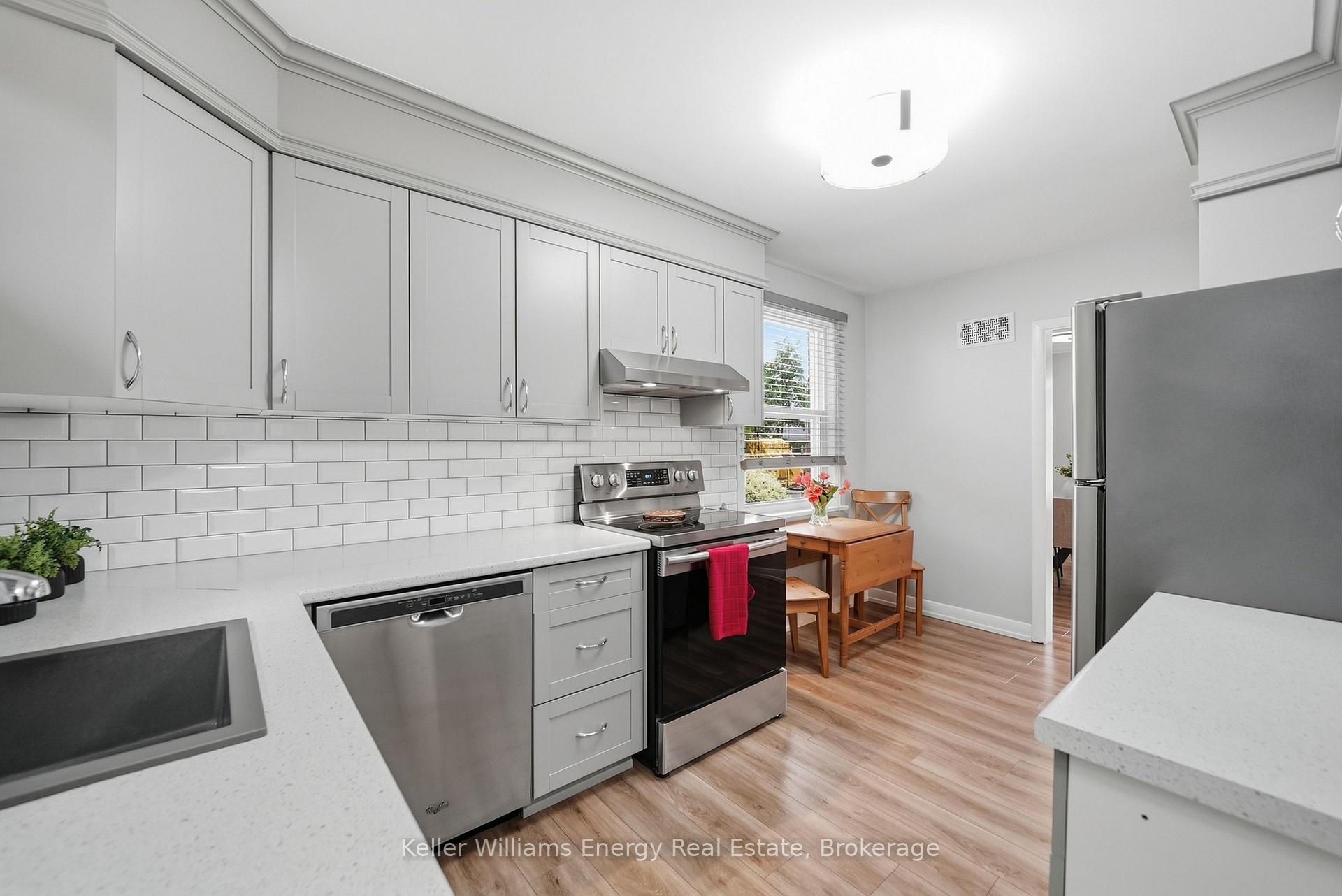 Photo 4 of 699 Grierson Street, Oshawa, Centennial — HOMEH