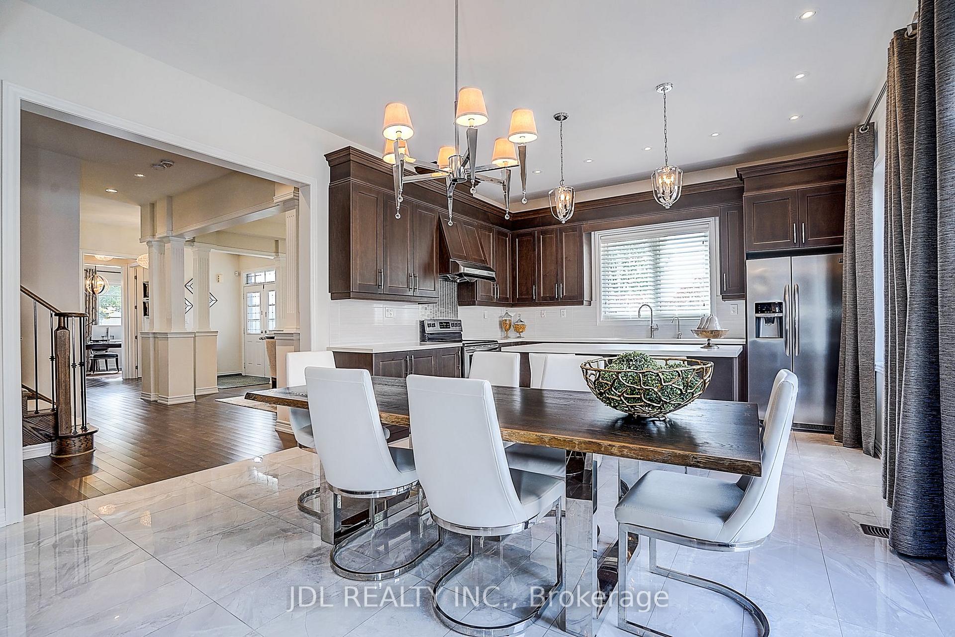 Photo 21 of 39 Jeffrey Nihda Crescent, Markham, Greensborough — HOMEH