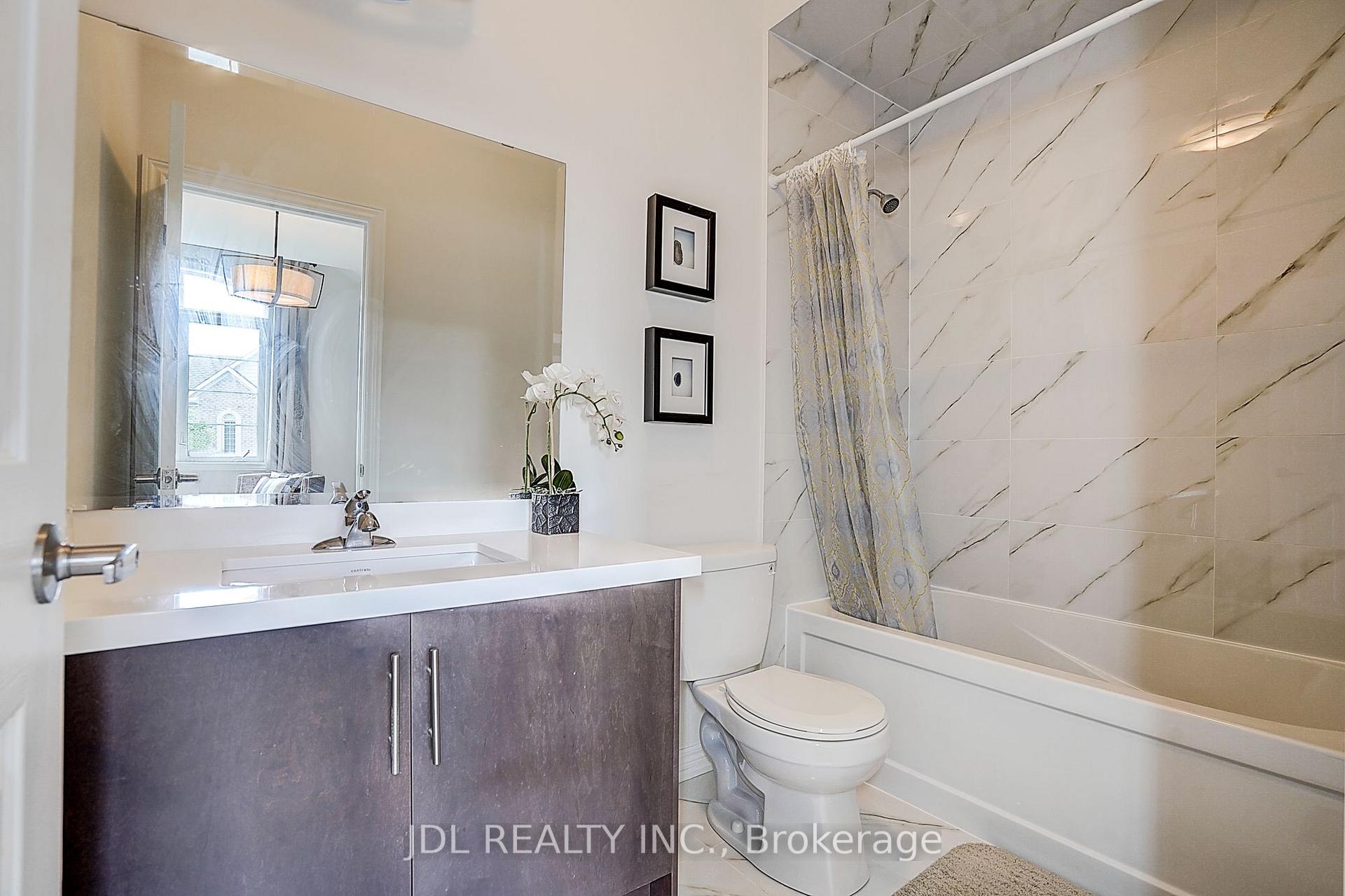 Photo 44 of 39 Jeffrey Nihda Crescent, Markham, Greensborough — HOMEH