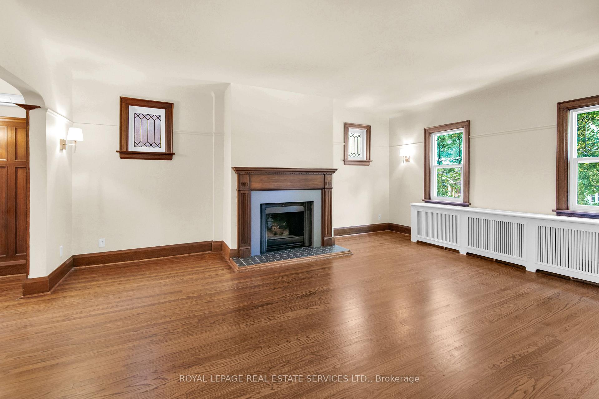 Photo 14 of Unit 2nd Floor, 113 Chaplin Crescent, Toronto, Forest Hill South — HOMEH