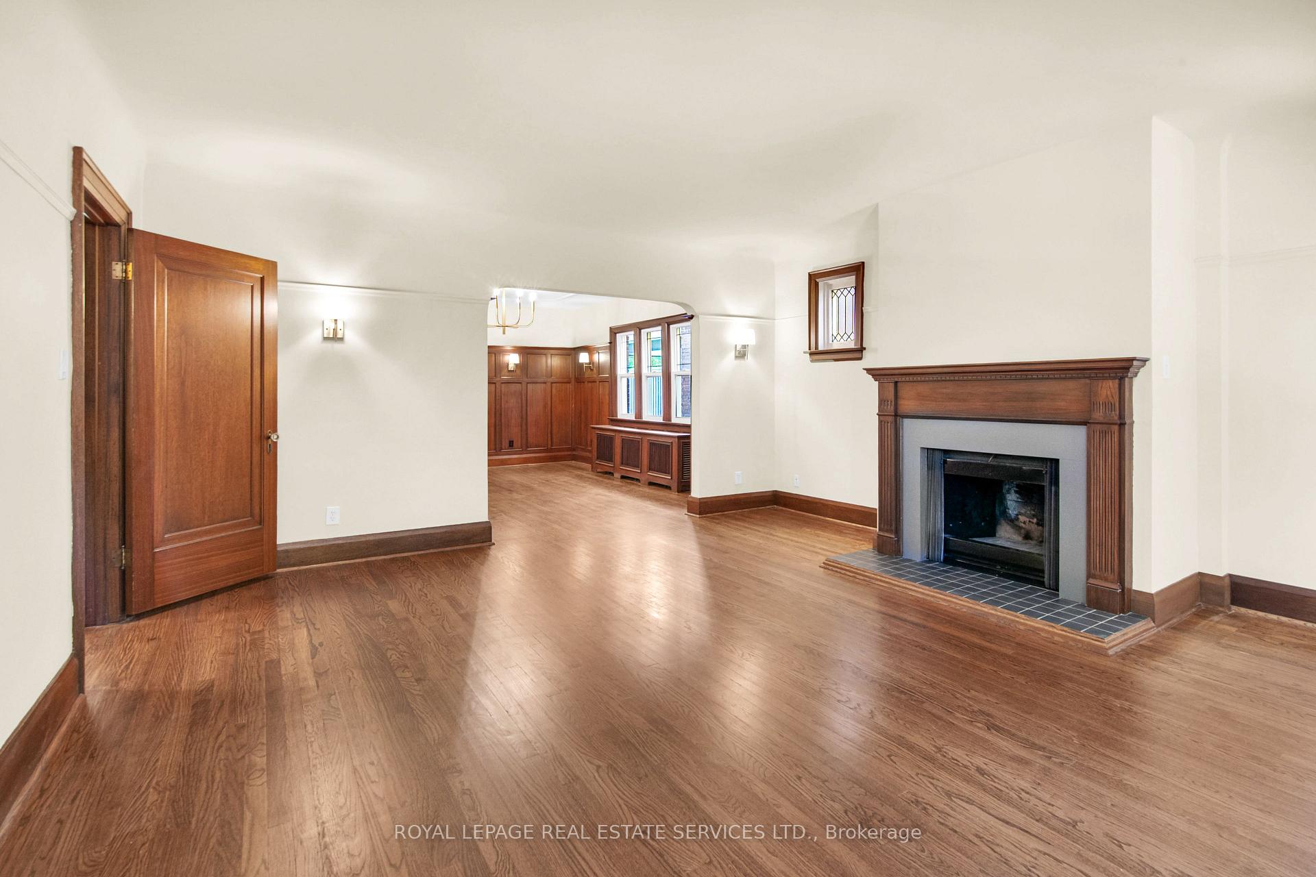 Photo 16 of Unit 2nd Floor, 113 Chaplin Crescent, Toronto, Forest Hill South — HOMEH