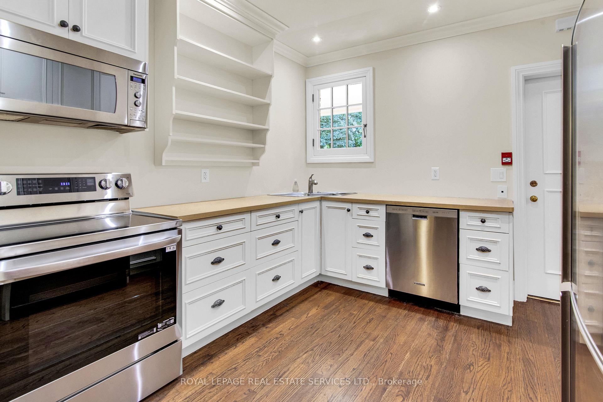 Photo 28 of Unit 2nd Floor, 113 Chaplin Crescent, Toronto, Forest Hill South — HOMEH
