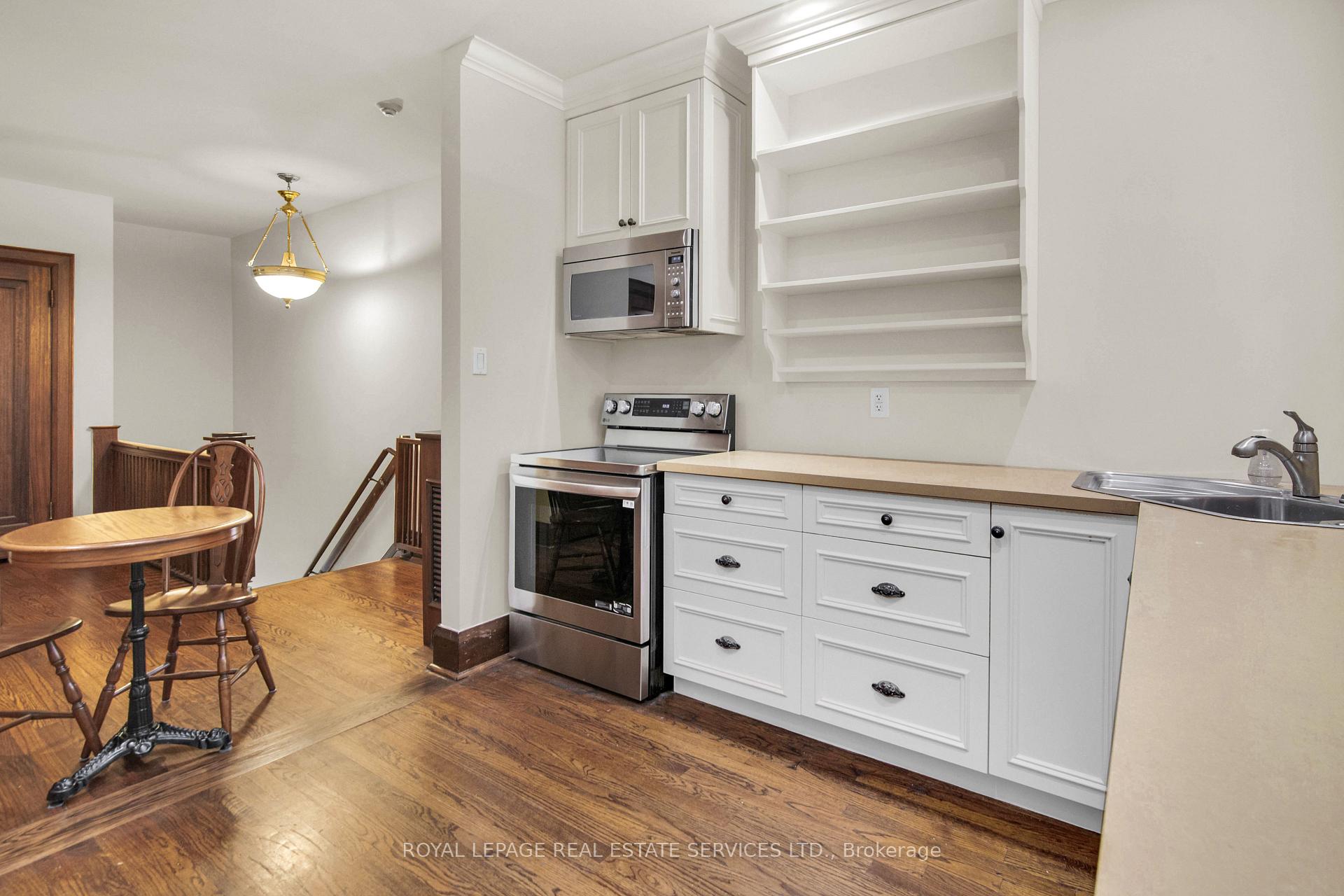Photo 30 of Unit 2nd Floor, 113 Chaplin Crescent, Toronto, Forest Hill South — HOMEH