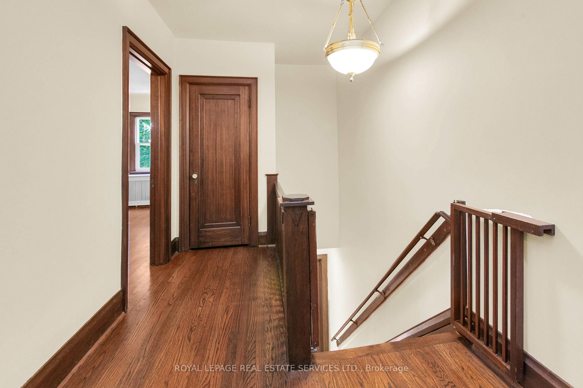 Photo 43 of Unit 2nd Floor, 113 Chaplin Crescent, Toronto, Forest Hill South — HOMEH