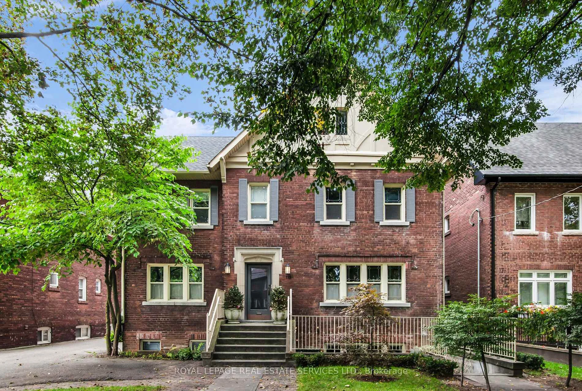 Photo 1 of Unit 2nd Floor, 113 Chaplin Crescent, Toronto, Forest Hill South — HOMEH