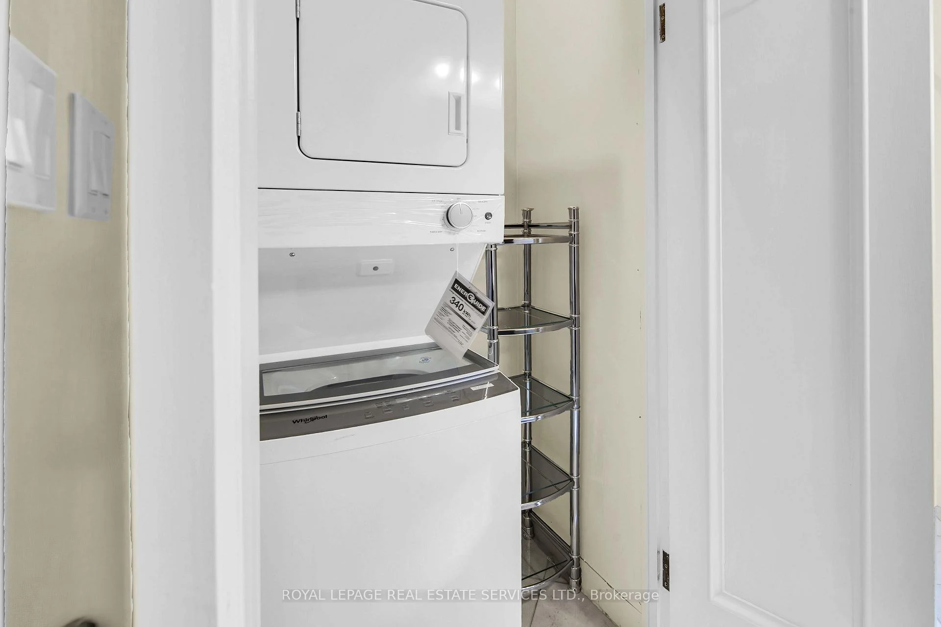 Photo 15 of Unit 2nd Floor, 113 Chaplin Crescent, Toronto, Forest Hill South — HOMEH