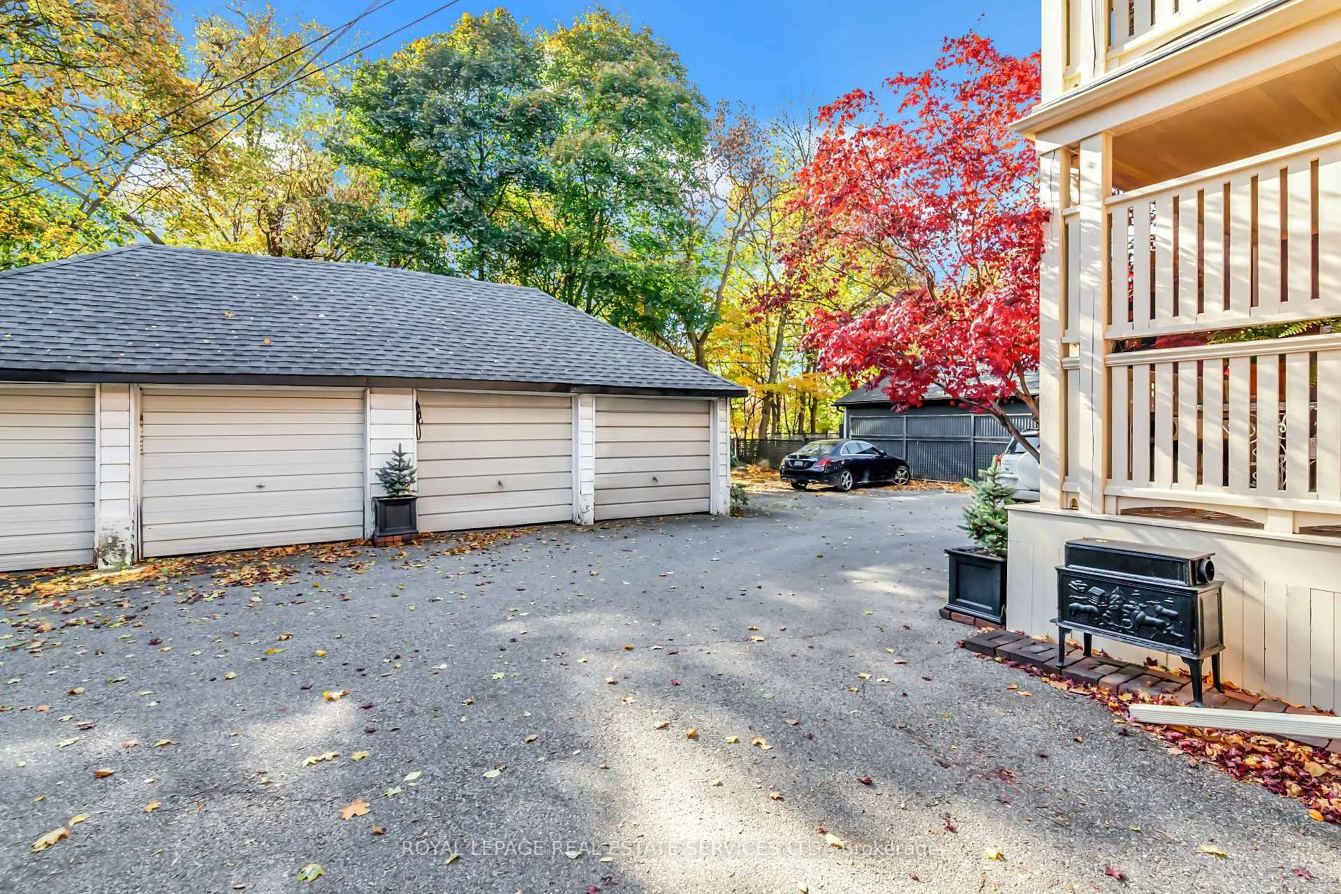 Photo 27 of Unit 2nd Floor, 113 Chaplin Crescent, Toronto, Forest Hill South — HOMEH