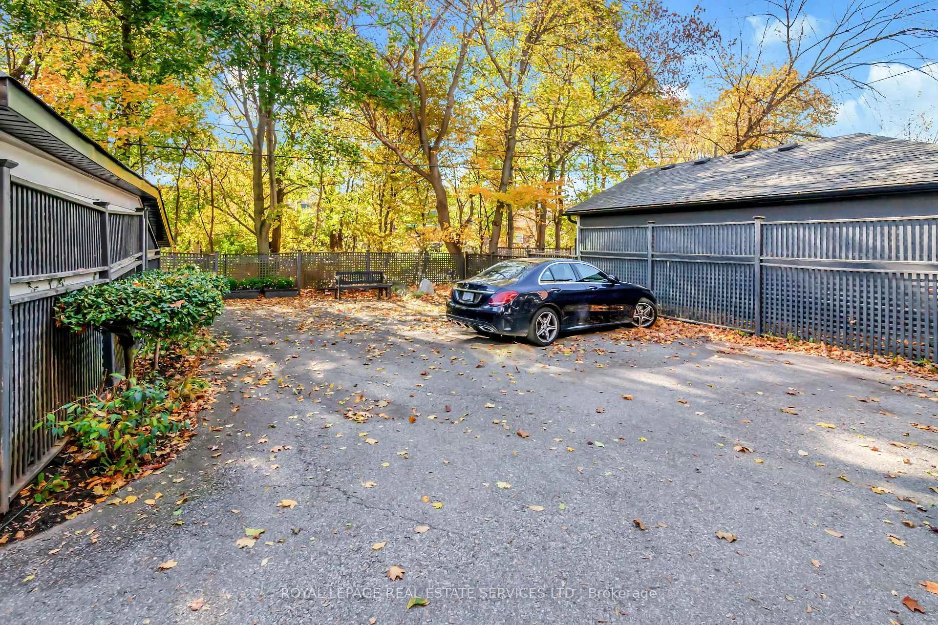 Photo 31 of Unit 2nd Floor, 113 Chaplin Crescent, Toronto, Forest Hill South — HOMEH