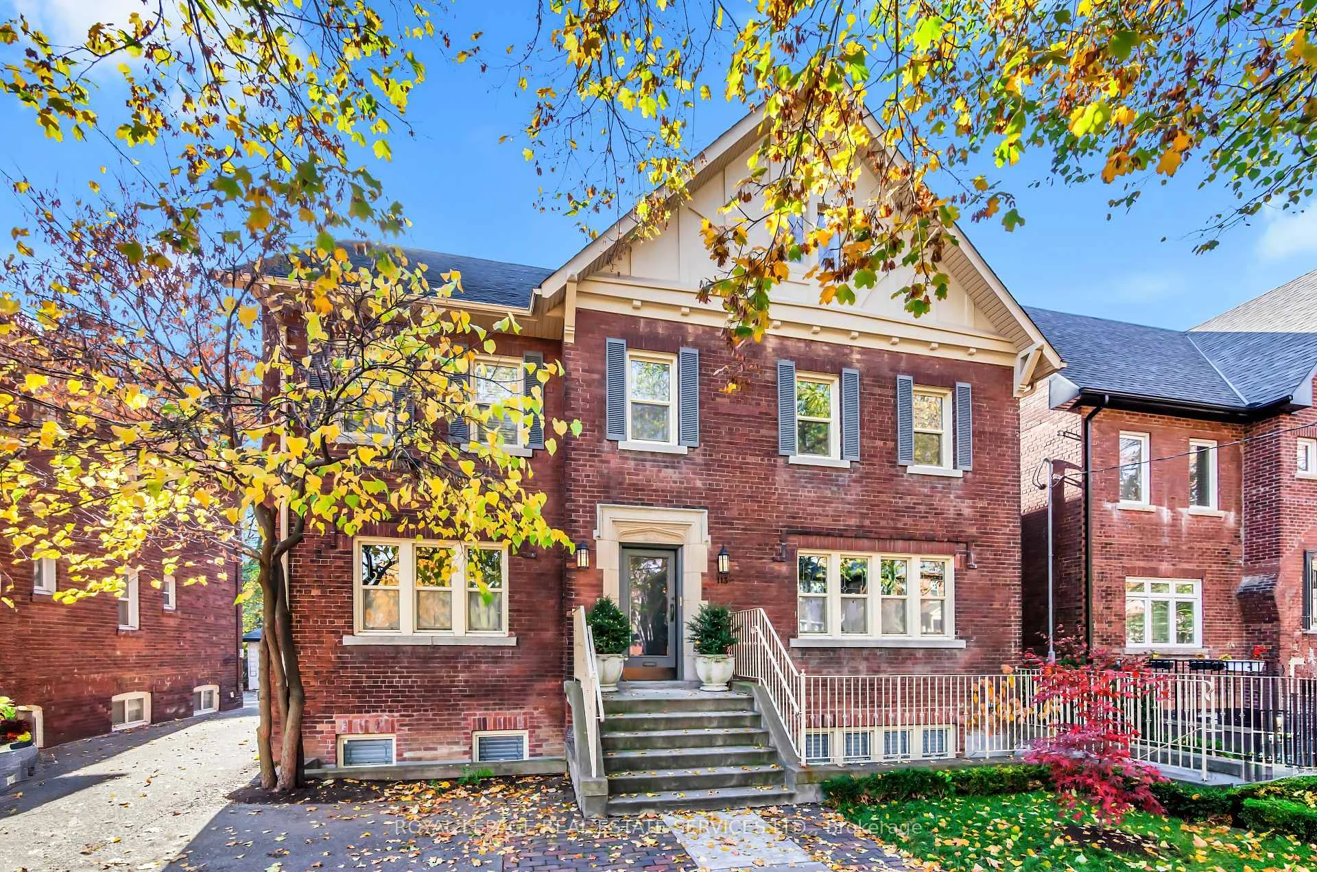 Photo 46 of Unit 2nd Floor, 113 Chaplin Crescent, Toronto, Forest Hill South — HOMEH