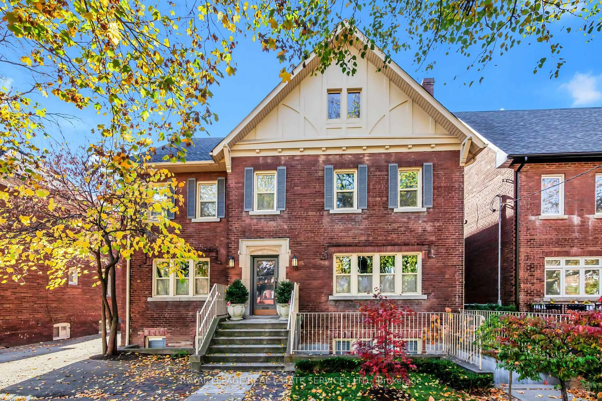 Photo 48 of Unit 2nd Floor, 113 Chaplin Crescent, Toronto, Forest Hill South — HOMEH