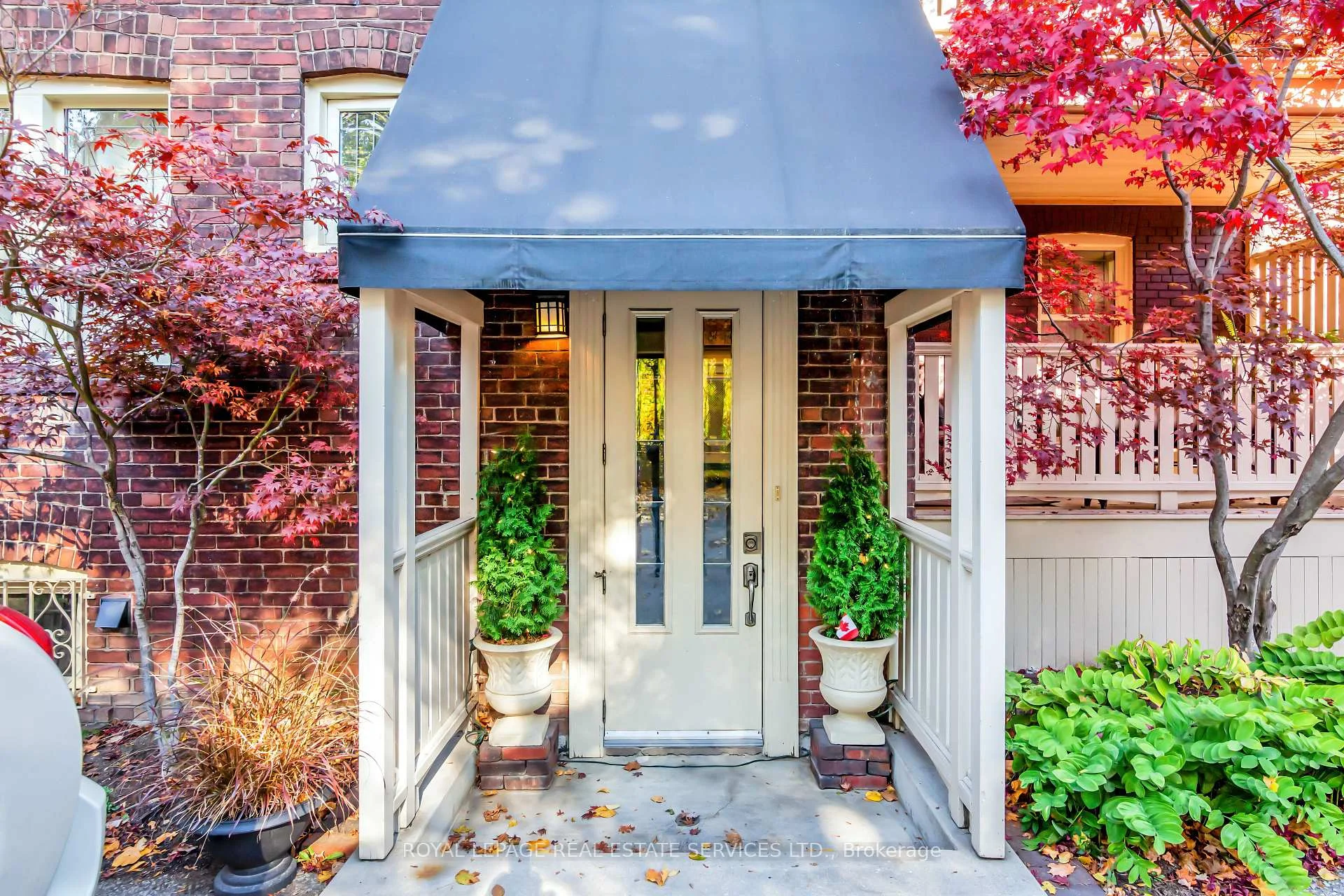 Photo 52 of Unit 2nd Floor, 113 Chaplin Crescent, Toronto, Forest Hill South — HOMEH