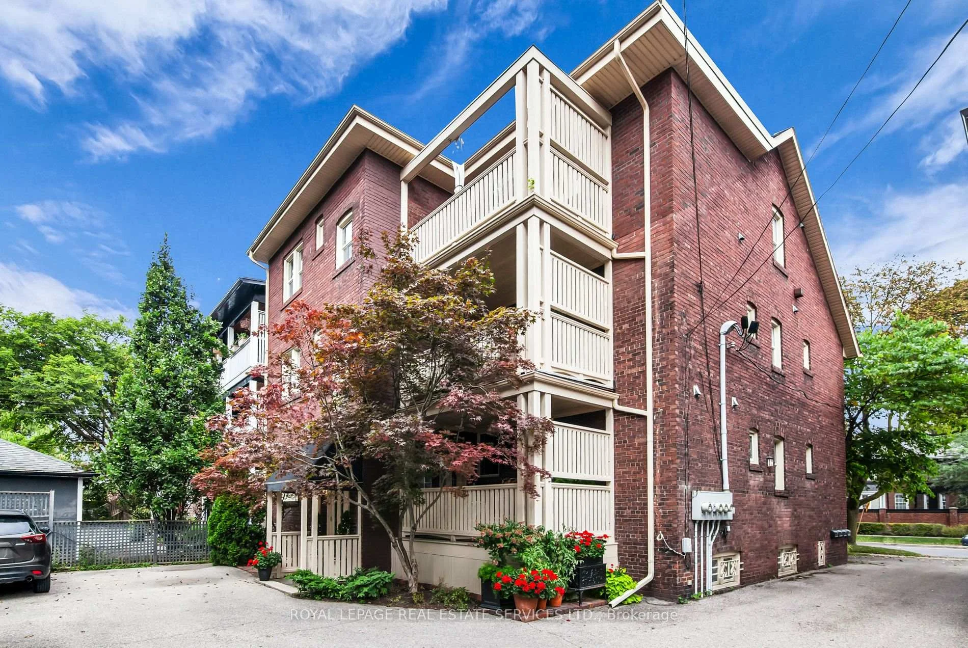 Photo 69 of Unit 2nd Floor, 113 Chaplin Crescent, Toronto, Forest Hill South — HOMEH