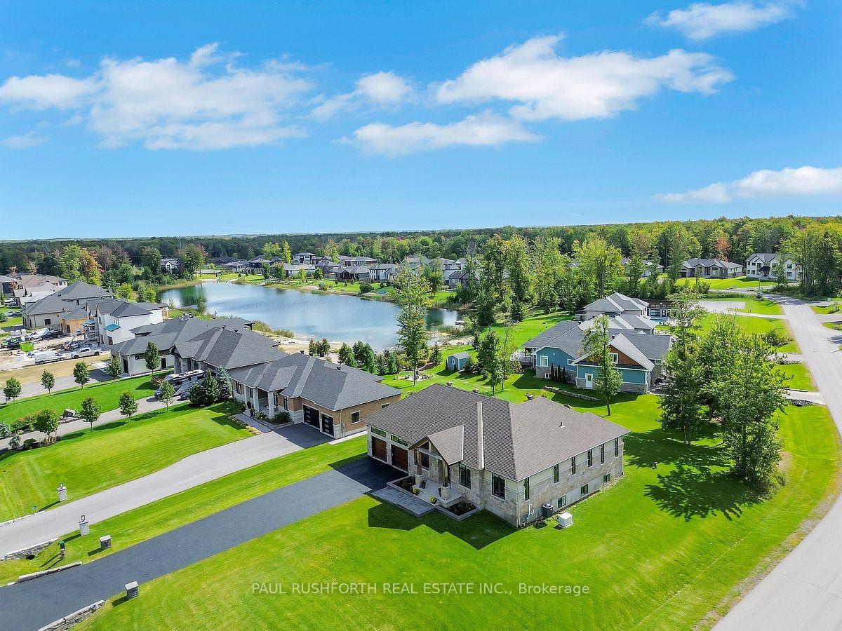 Photo 4 of 384 Shoreway Drive, Ottawa, Greely — HOMEH