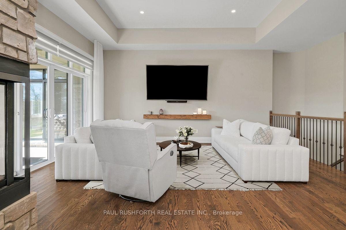 Photo 9 of 384 Shoreway Drive, Ottawa, Greely — HOMEH
