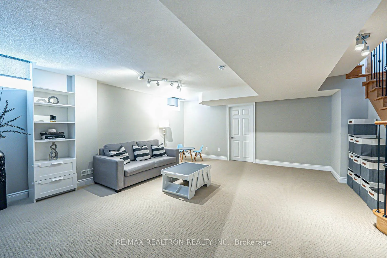 Photo 32 of 64 Gorman Avenue, Vaughan, Vellore Village — HOMEH