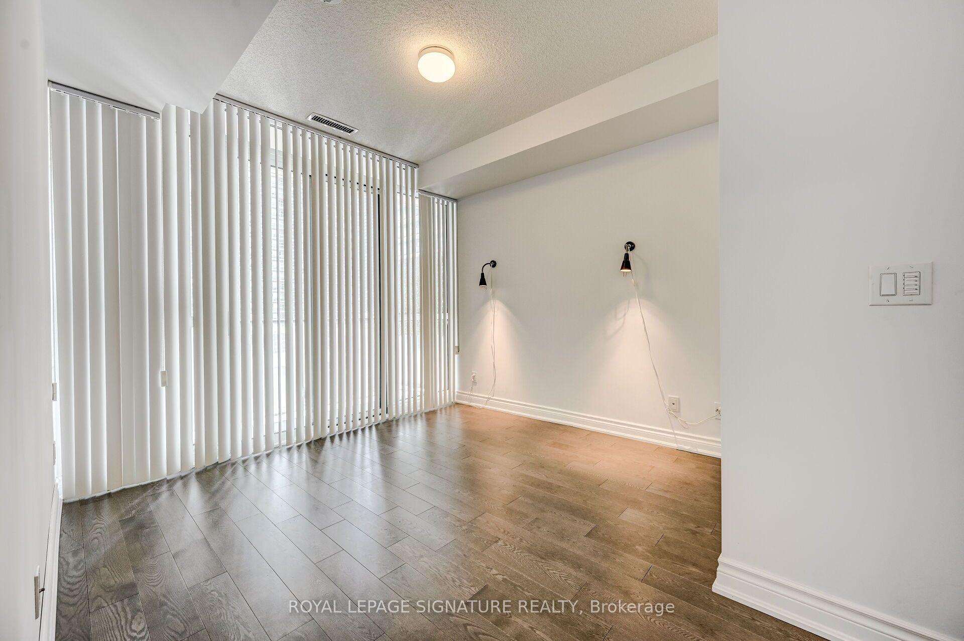 Photo 12 of Unit 710, 59 Annie Craig Drive, Etobicoke, Mimico — HOMEH