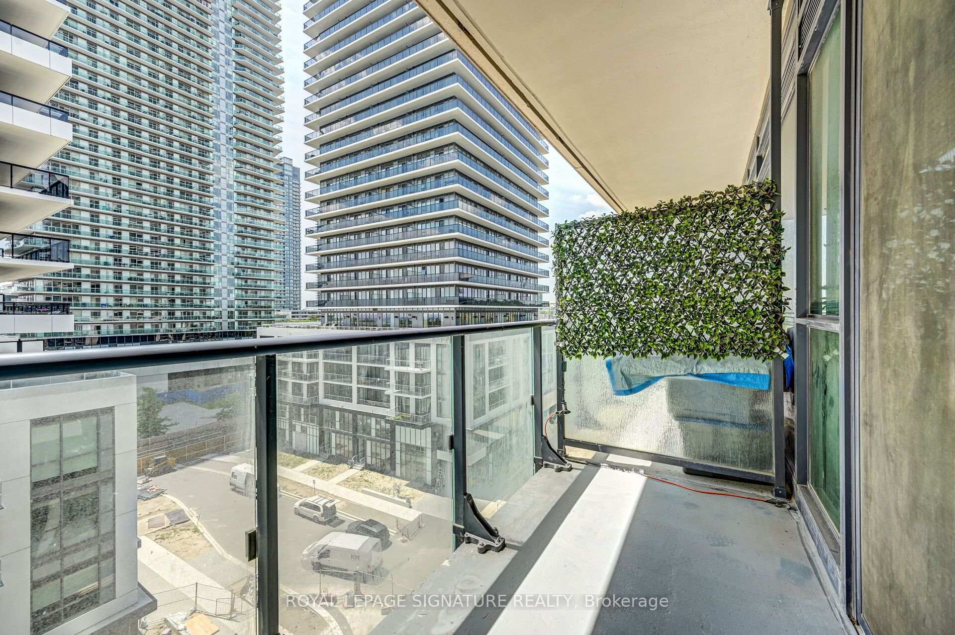 Photo 19 of Unit 710, 59 Annie Craig Drive, Etobicoke, Mimico — HOMEH