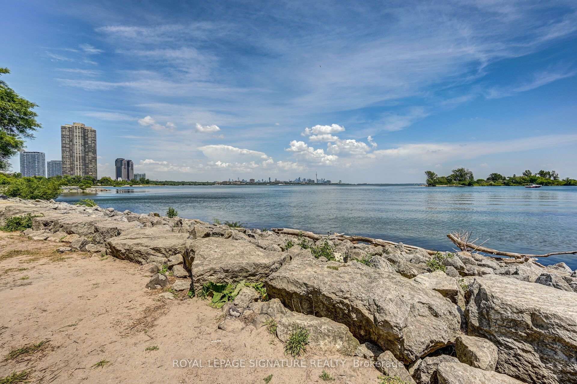 Photo 26 of Unit 710, 59 Annie Craig Drive, Etobicoke, Mimico — HOMEH