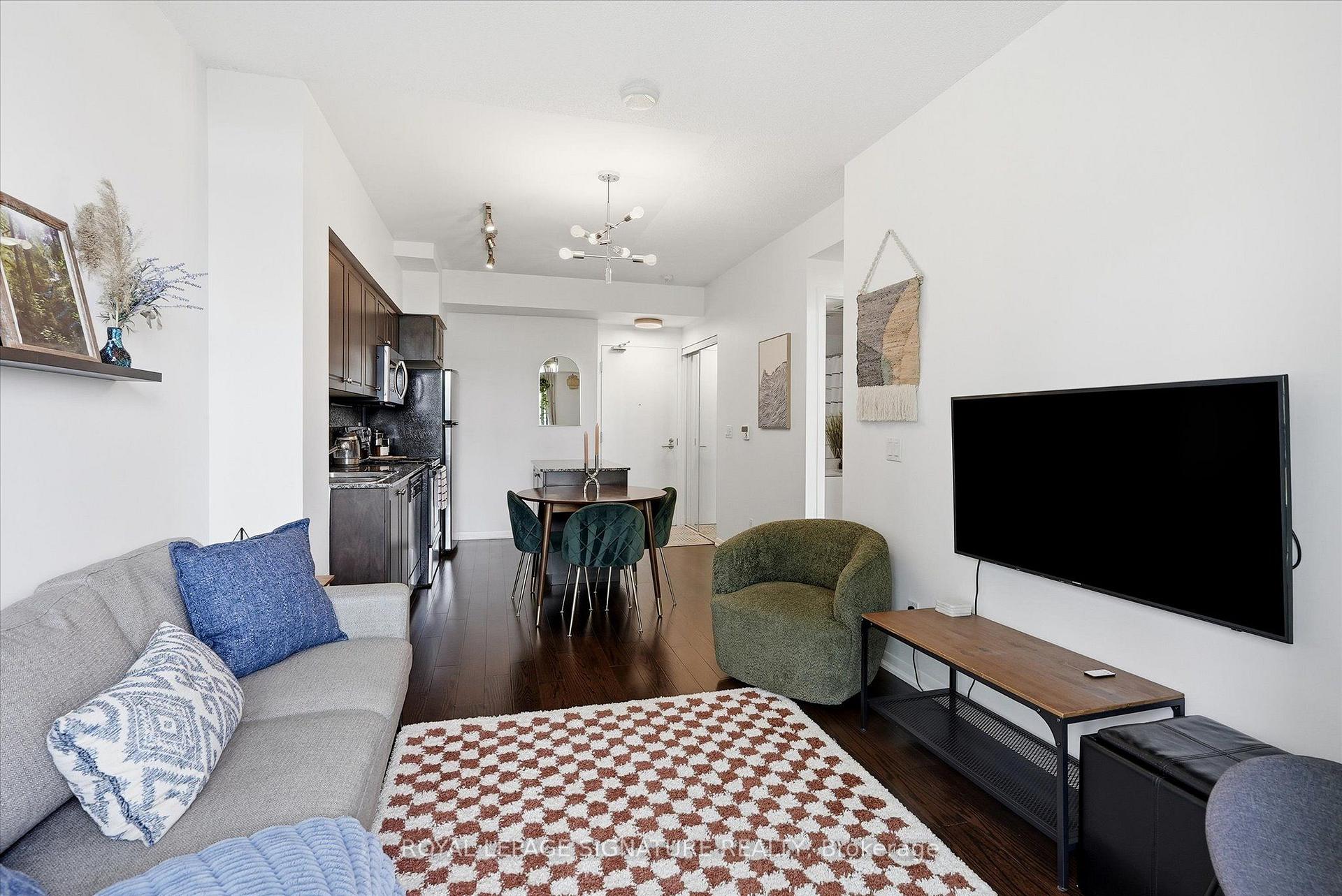 Photo 14 of Unit 711, 215 Fort York Boulevard, Toronto, Niagara — HOMEH