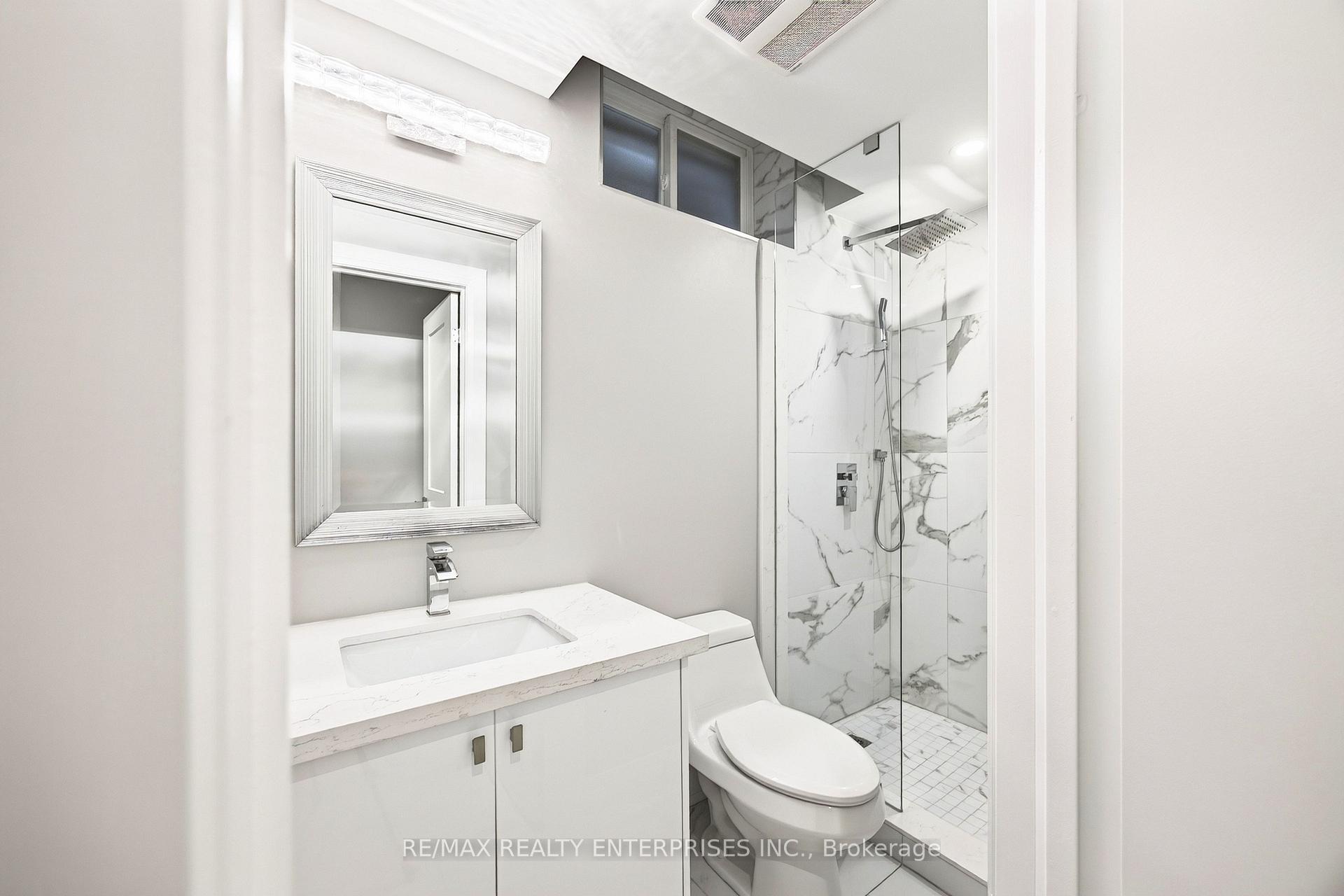 Photo 35 of 36B Pine Avenue, Mississauga, Port Credit — HOMEH