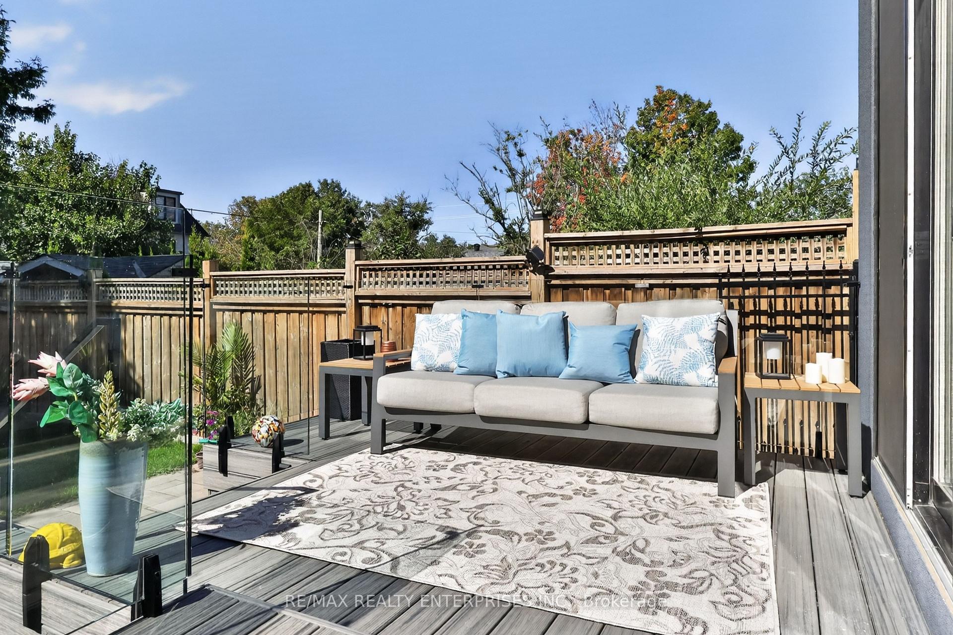 Photo 40 of 36B Pine Avenue, Mississauga, Port Credit — HOMEH