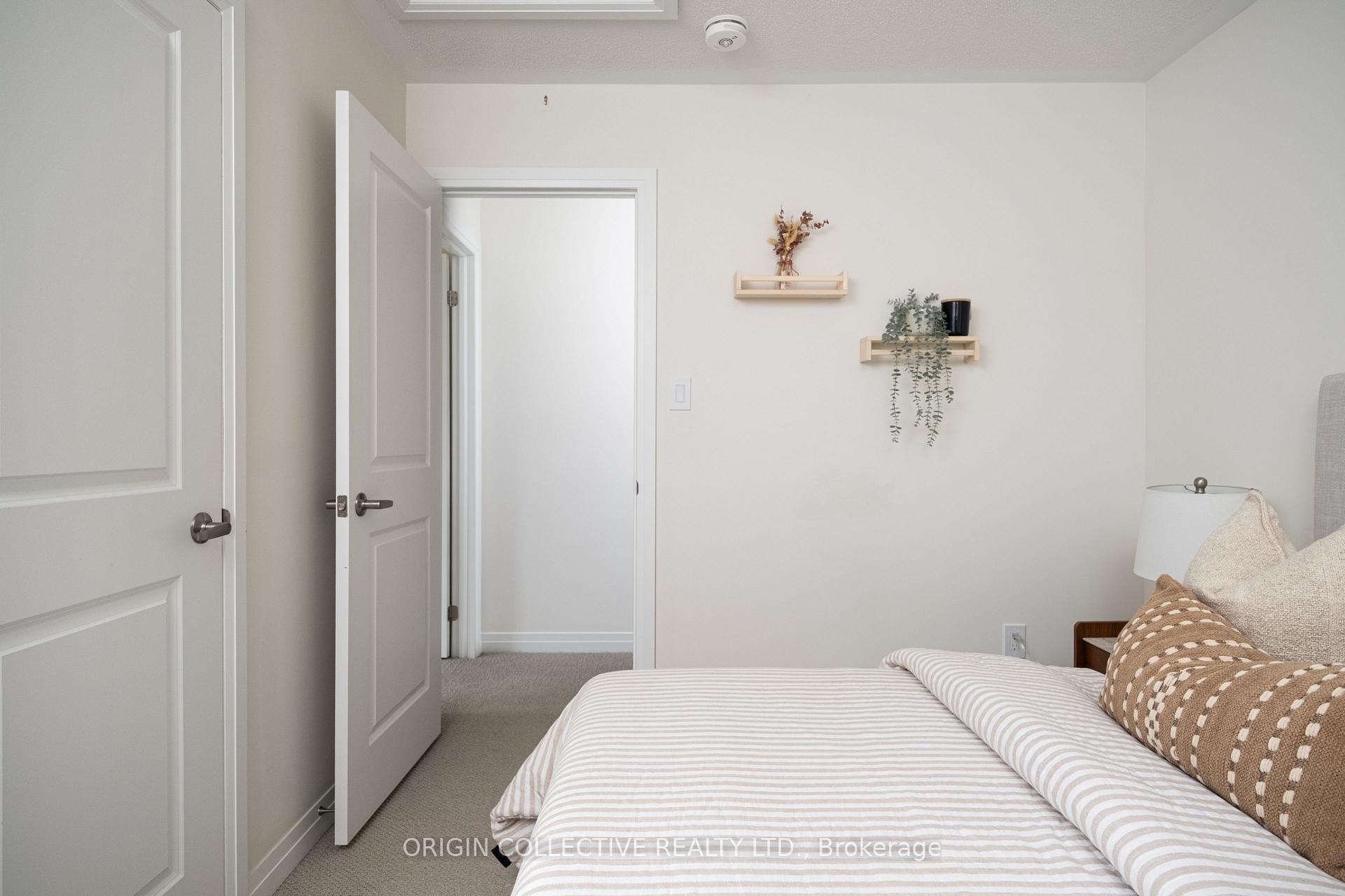 Photo 25 of 45 Carneros Way N, Markham, Cedar Grove — HOMEH