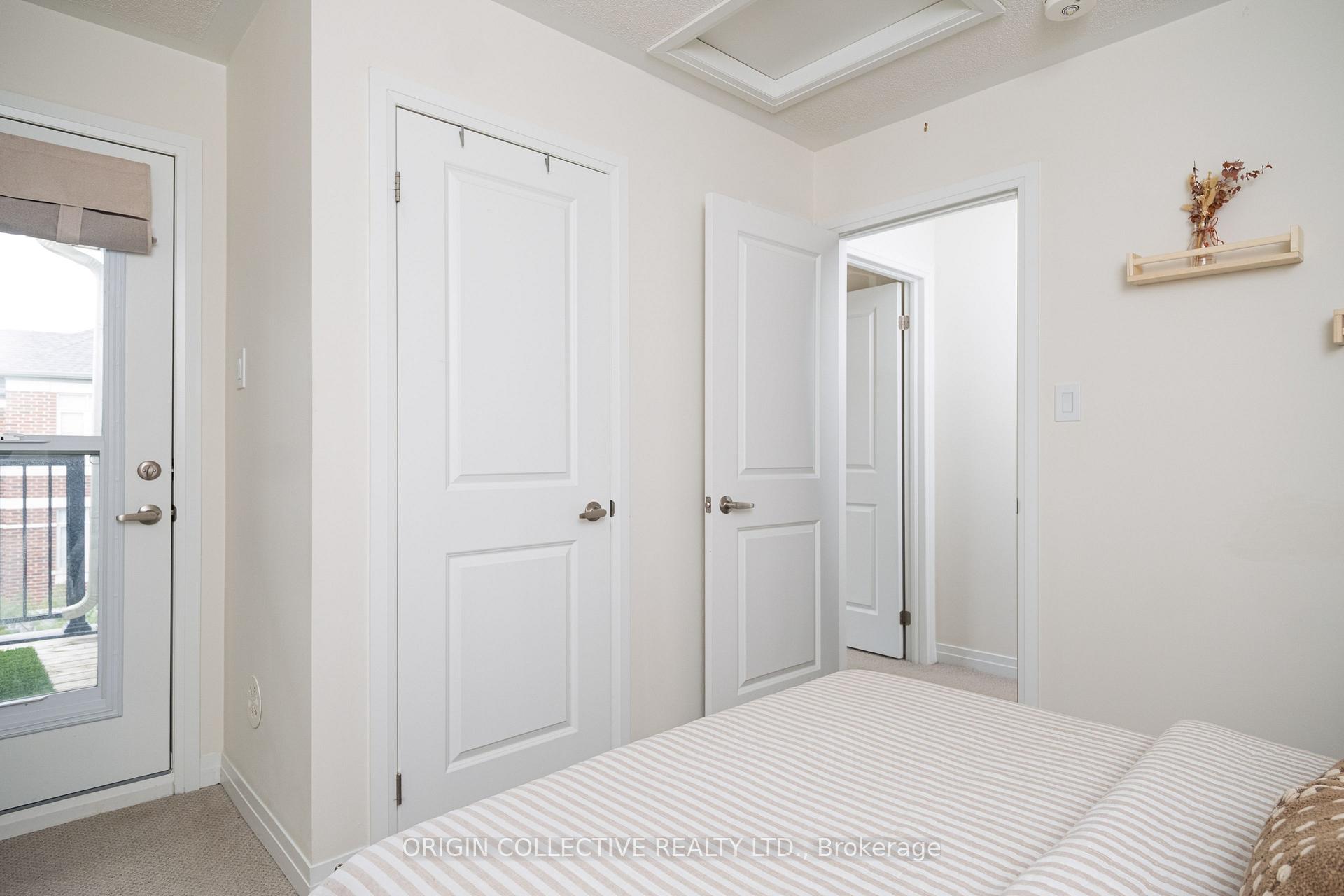 Photo 26 of 45 Carneros Way N, Markham, Cedar Grove — HOMEH