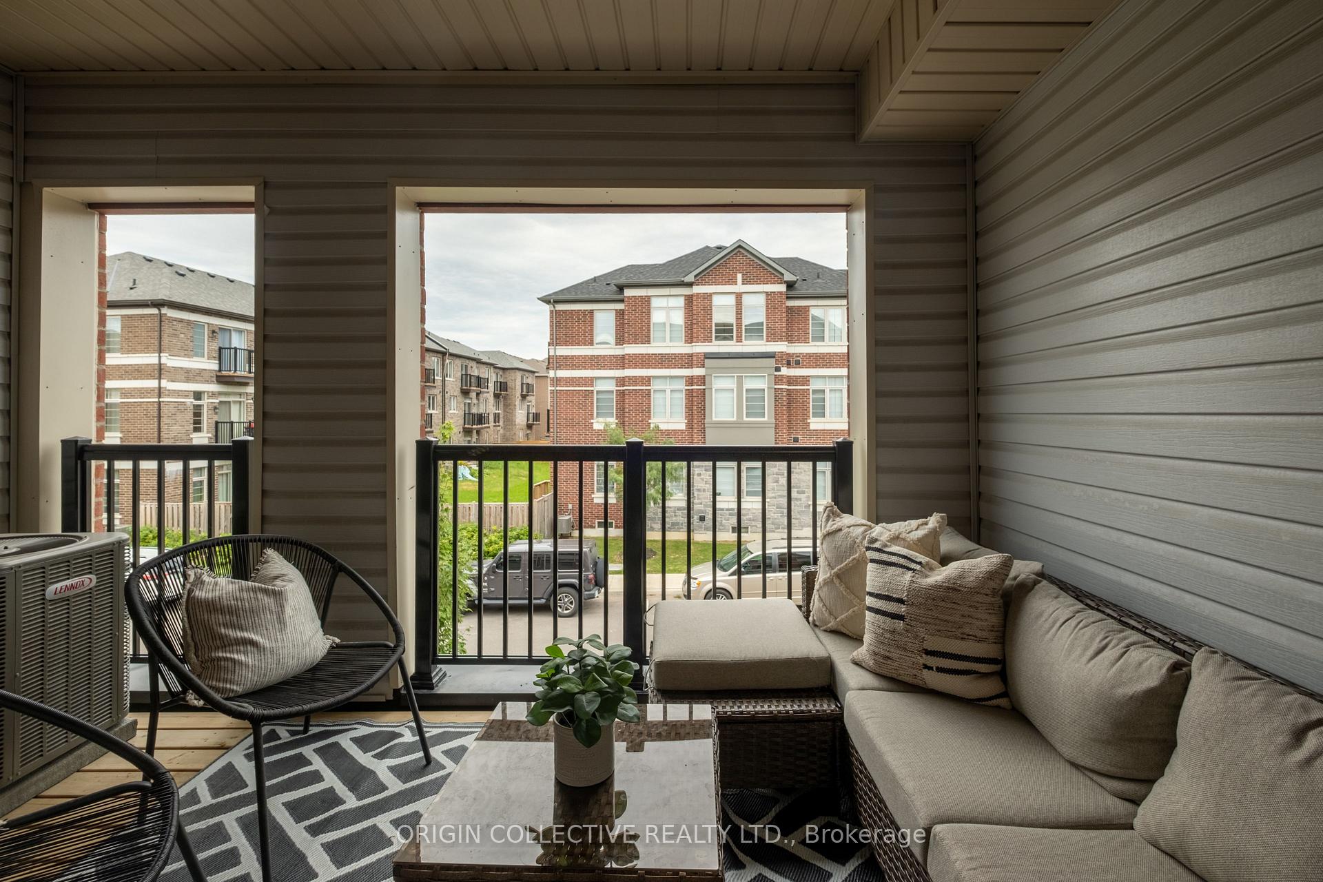 Photo 40 of 45 Carneros Way N, Markham, Cedar Grove — HOMEH