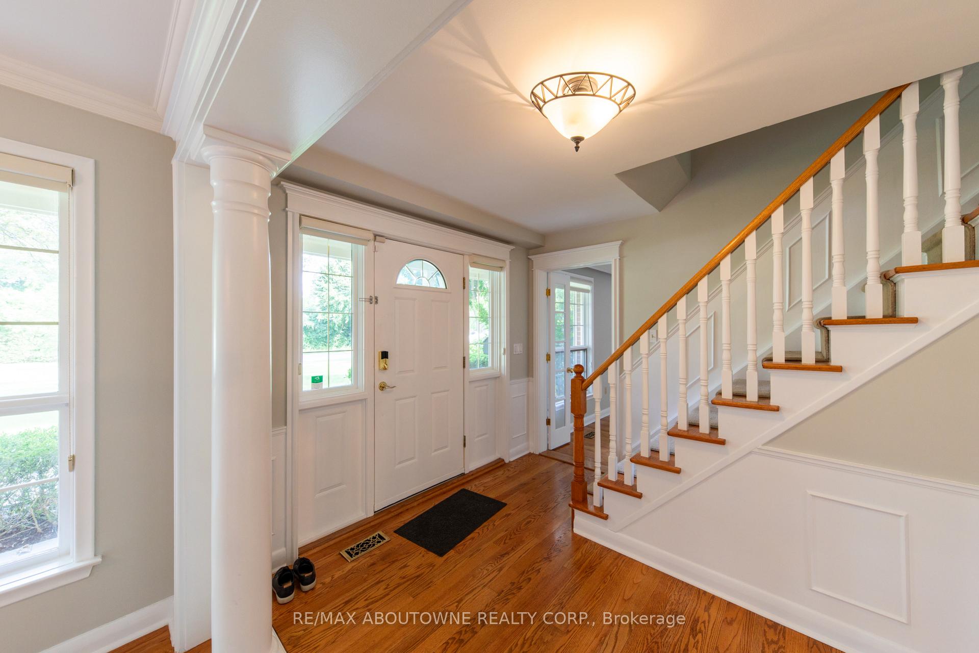 Photo 4 of 1290 Braeside Drive, Oakville, Morrison — HOMEH