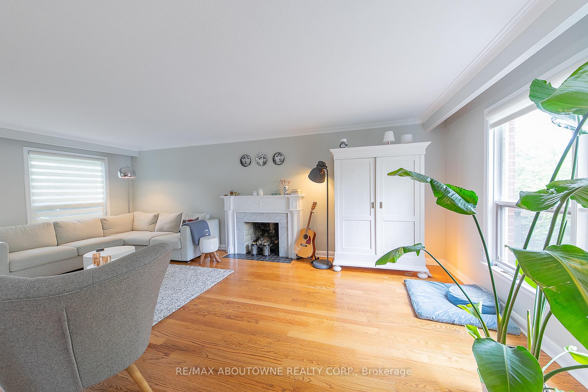 Photo 10 of 1290 Braeside Drive, Oakville, Morrison — HOMEH