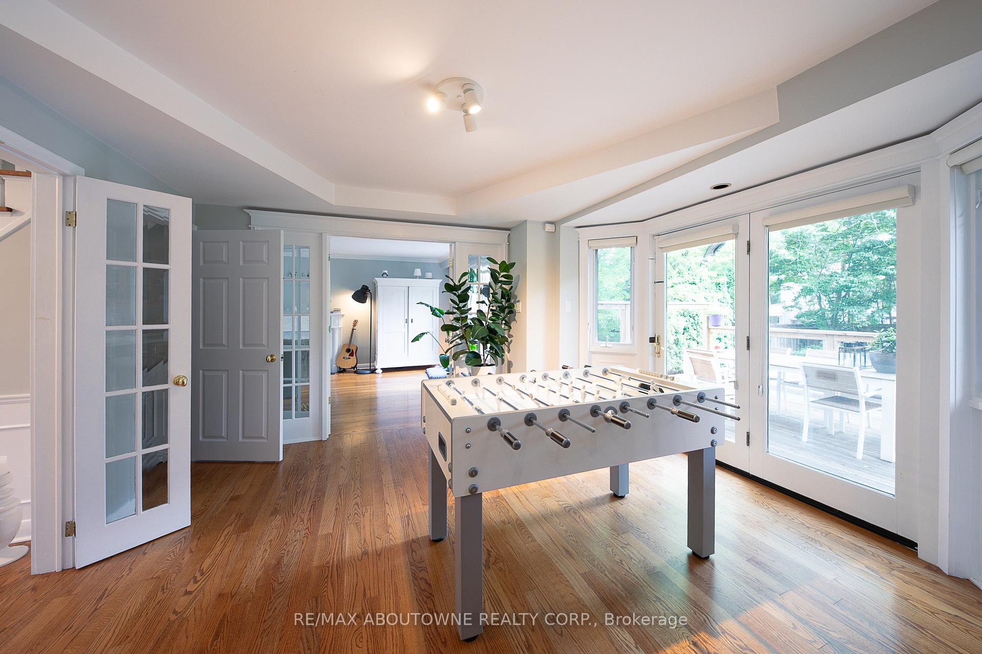 Photo 13 of 1290 Braeside Drive, Oakville, Morrison — HOMEH