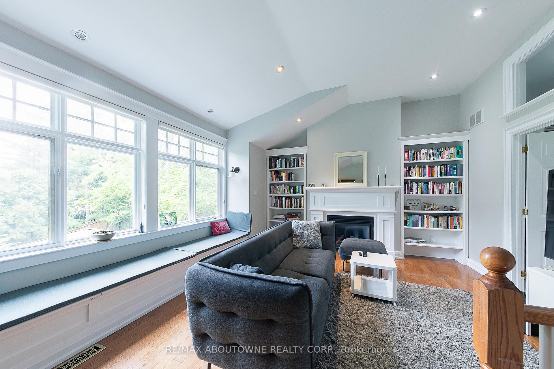 Photo 19 of 1290 Braeside Drive, Oakville, Morrison — HOMEH