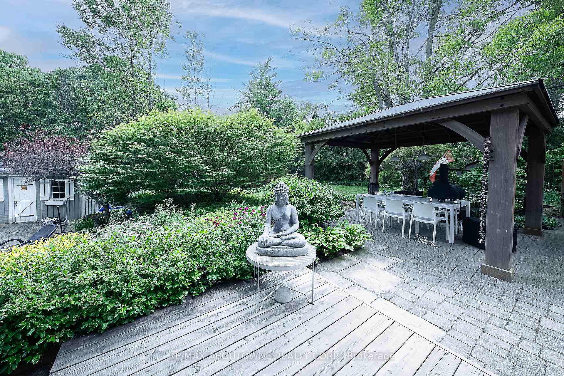 Photo 40 of 1290 Braeside Drive, Oakville, Morrison — HOMEH