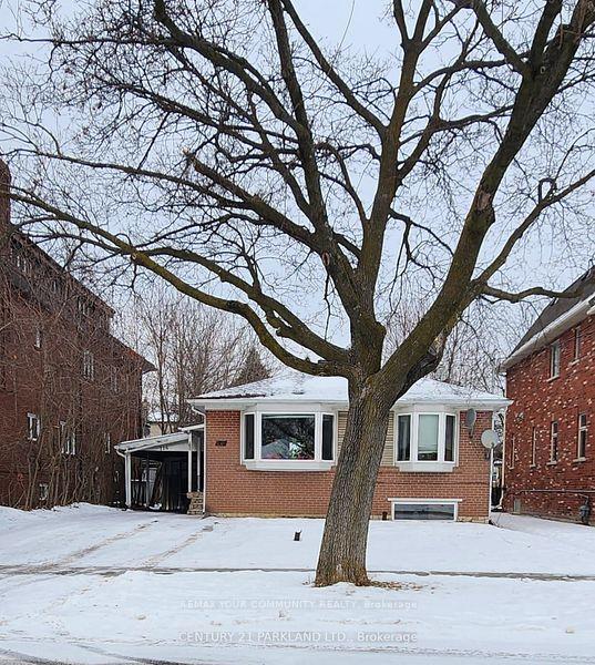 Front of Unit Bsmt #1, 114 Goulding Avenue