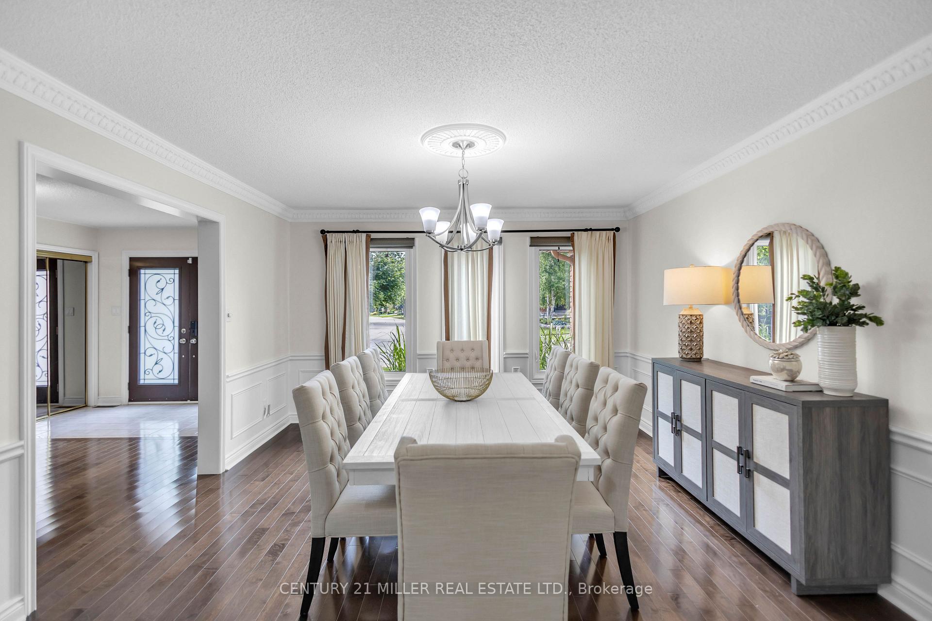 Photo 11 of 1398 Winterberry Drive, Burlington, Tyandaga — HOMEH