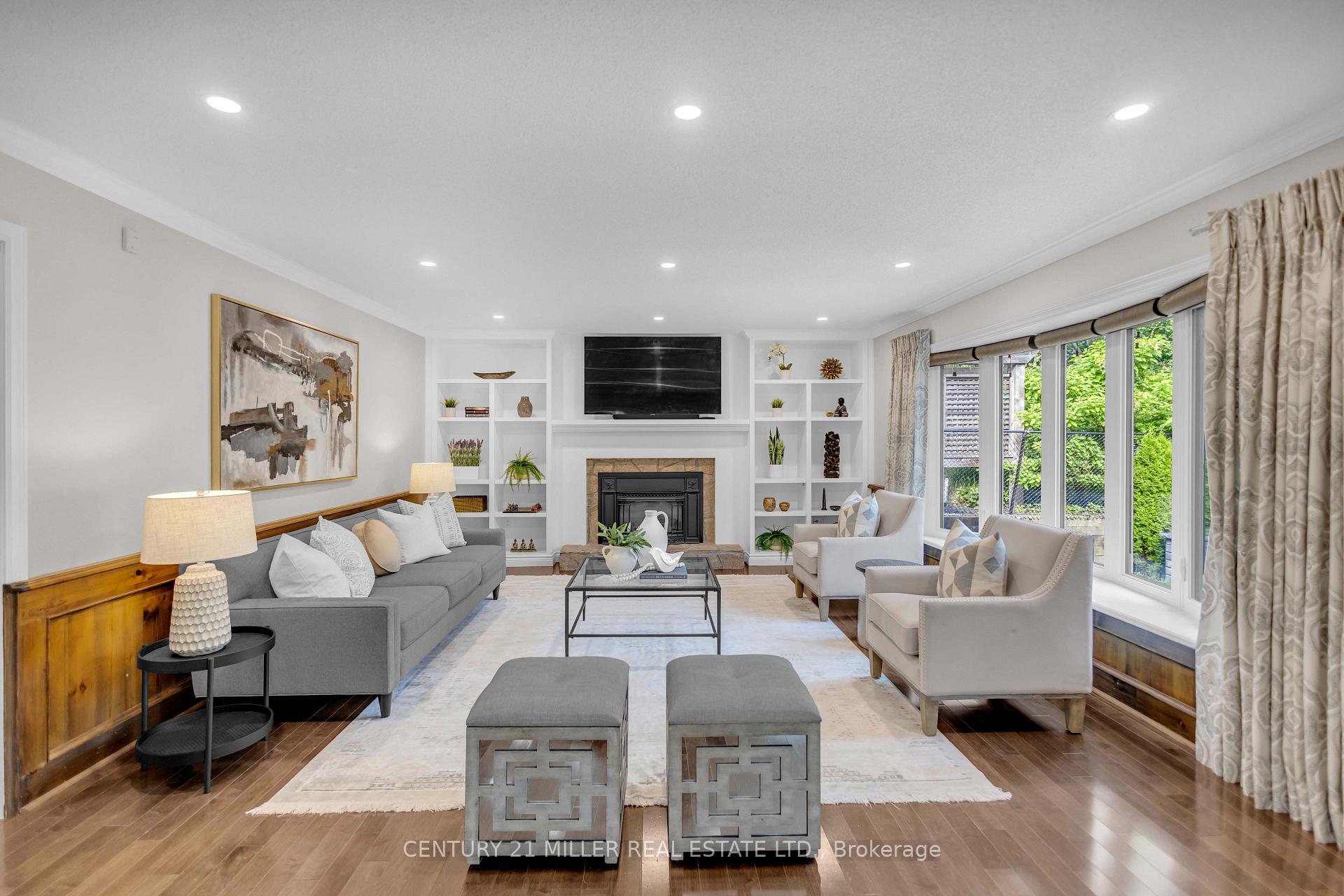 Photo 18 of 1398 Winterberry Drive, Burlington, Tyandaga — HOMEH