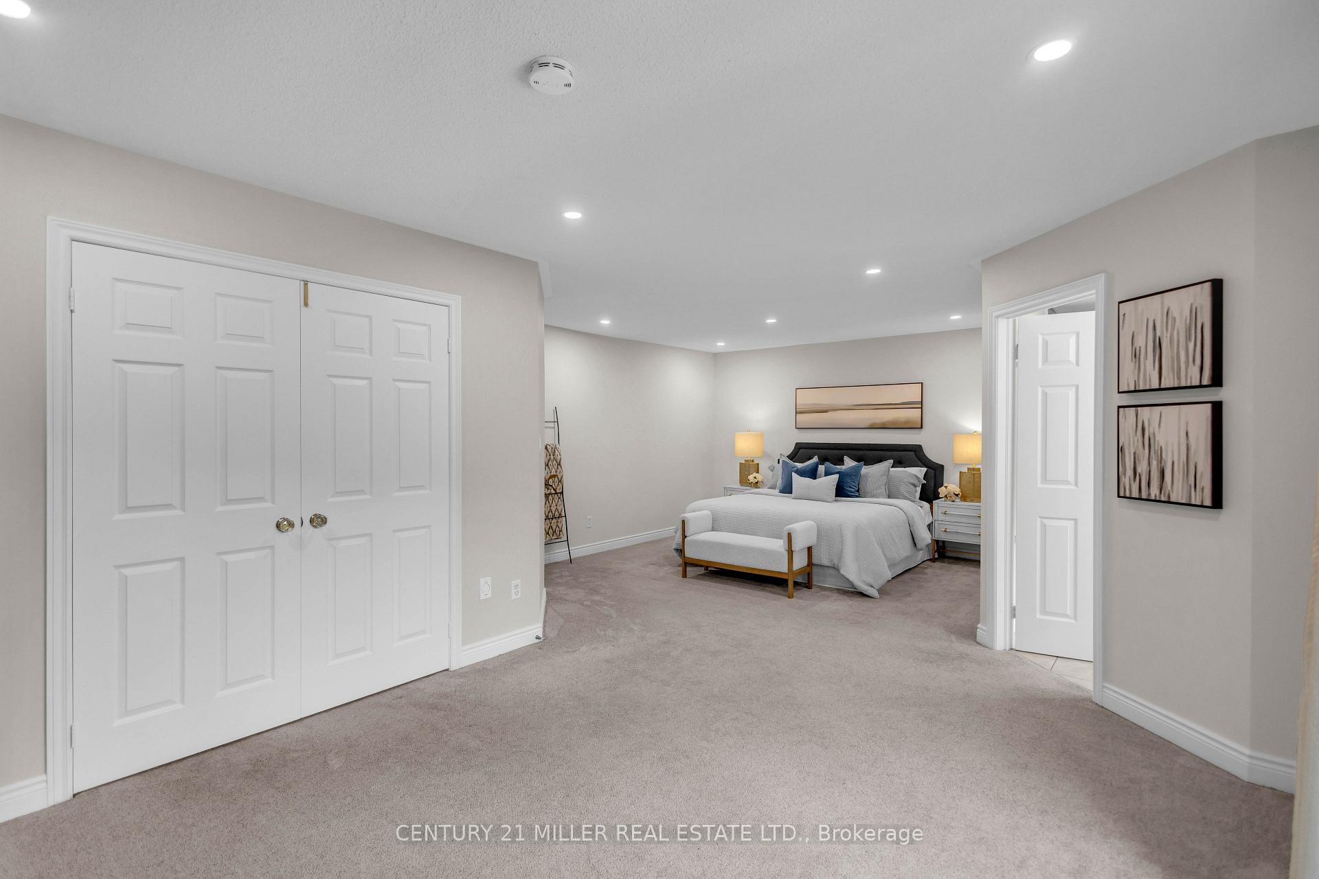 Photo 24 of 1398 Winterberry Drive, Burlington, Tyandaga — HOMEH