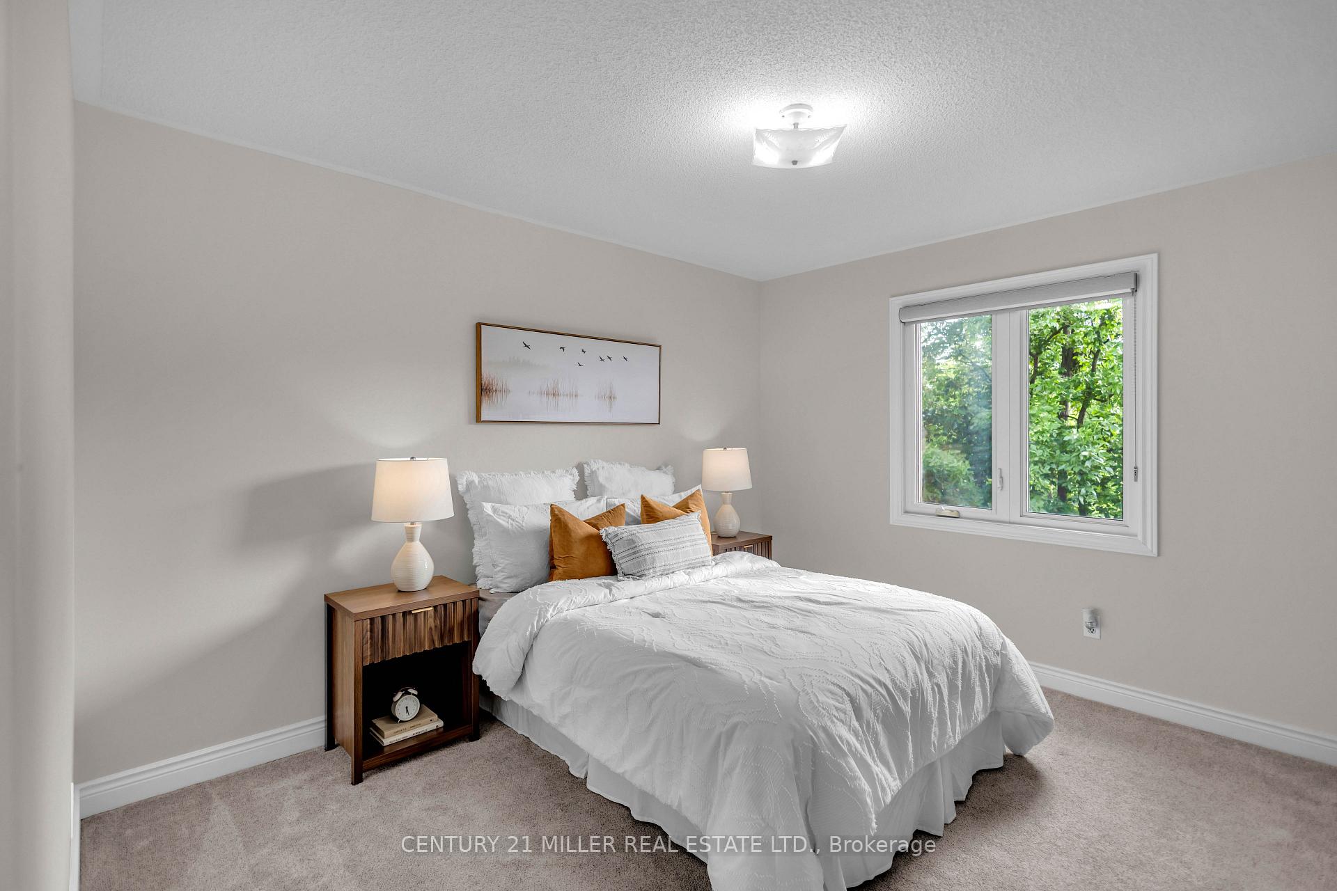 Photo 28 of 1398 Winterberry Drive, Burlington, Tyandaga — HOMEH