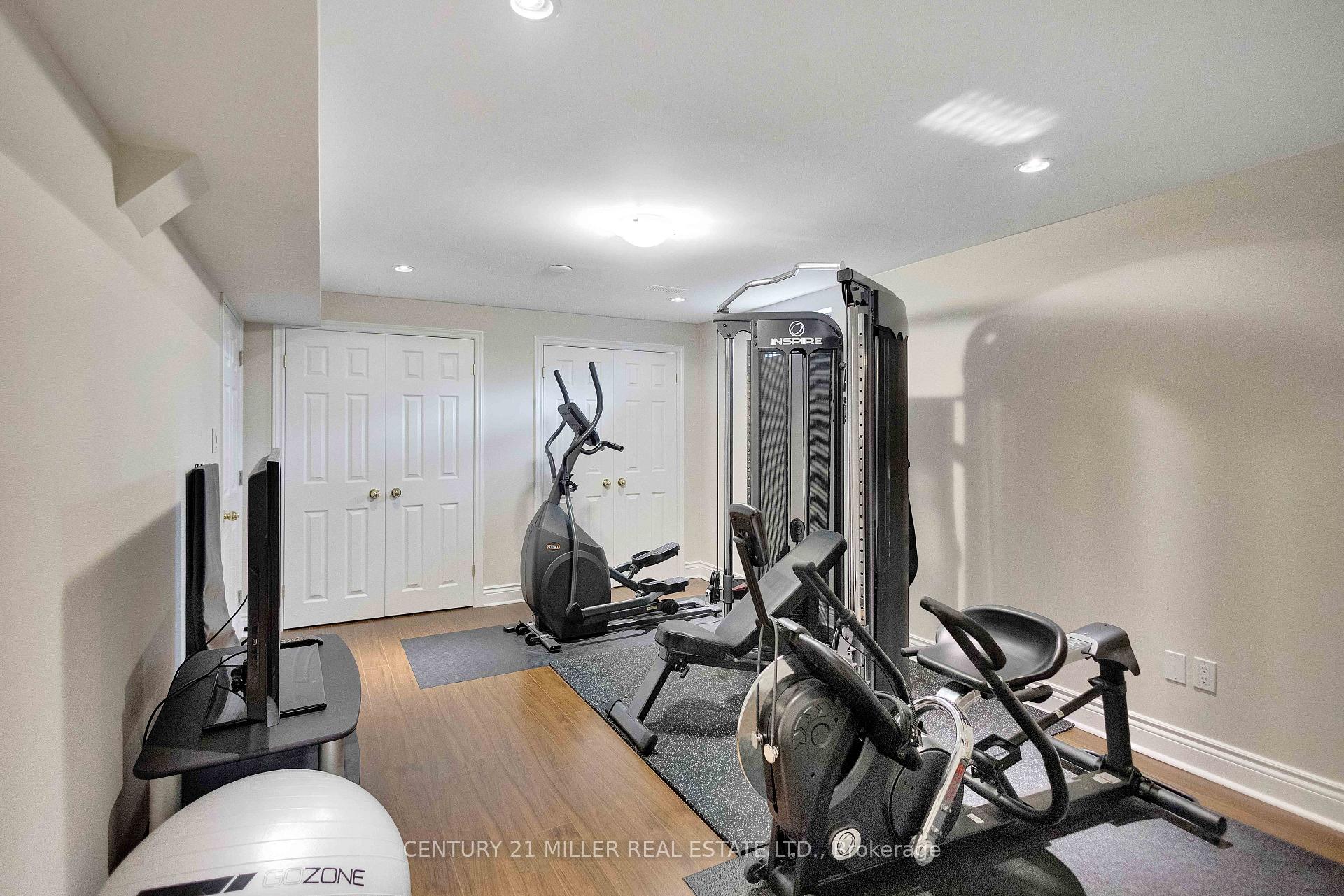 Photo 38 of 1398 Winterberry Drive, Burlington, Tyandaga — HOMEH