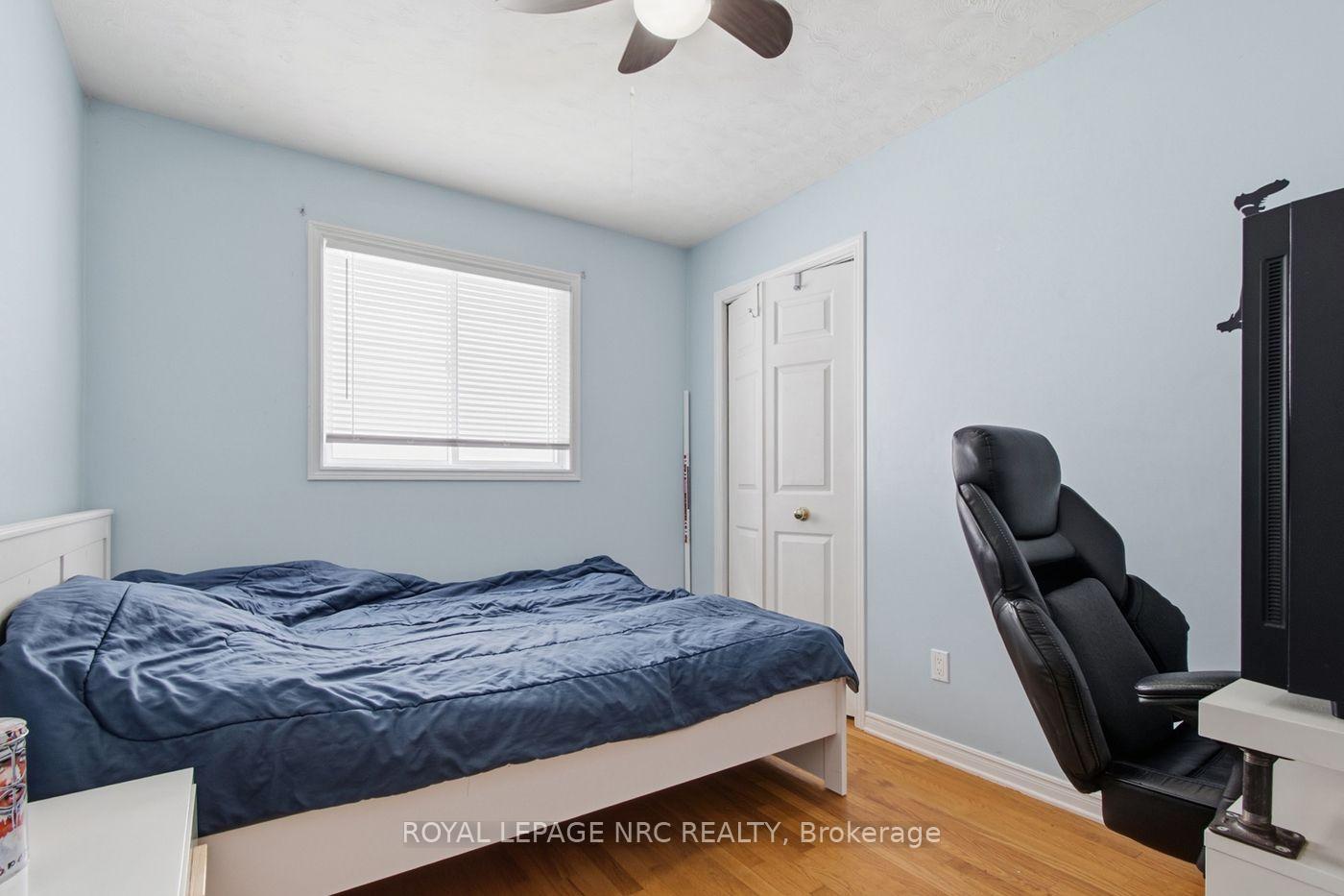 Photo 18 of 39 West Farmington Drive, St. Catharines, Grapeview — HOMEH