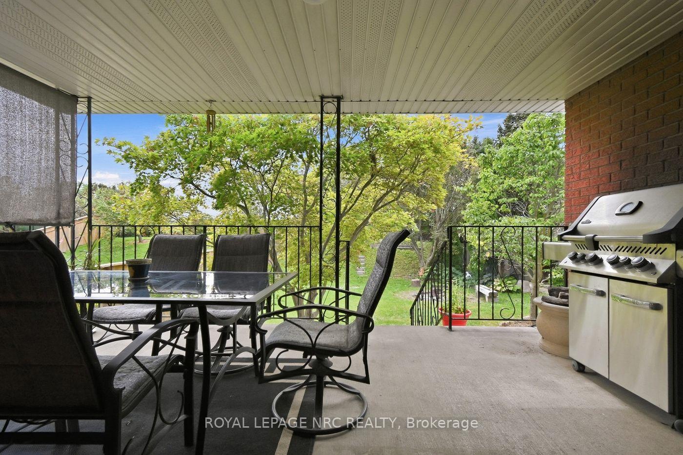 Photo 36 of 39 West Farmington Drive, St. Catharines, Grapeview — HOMEH