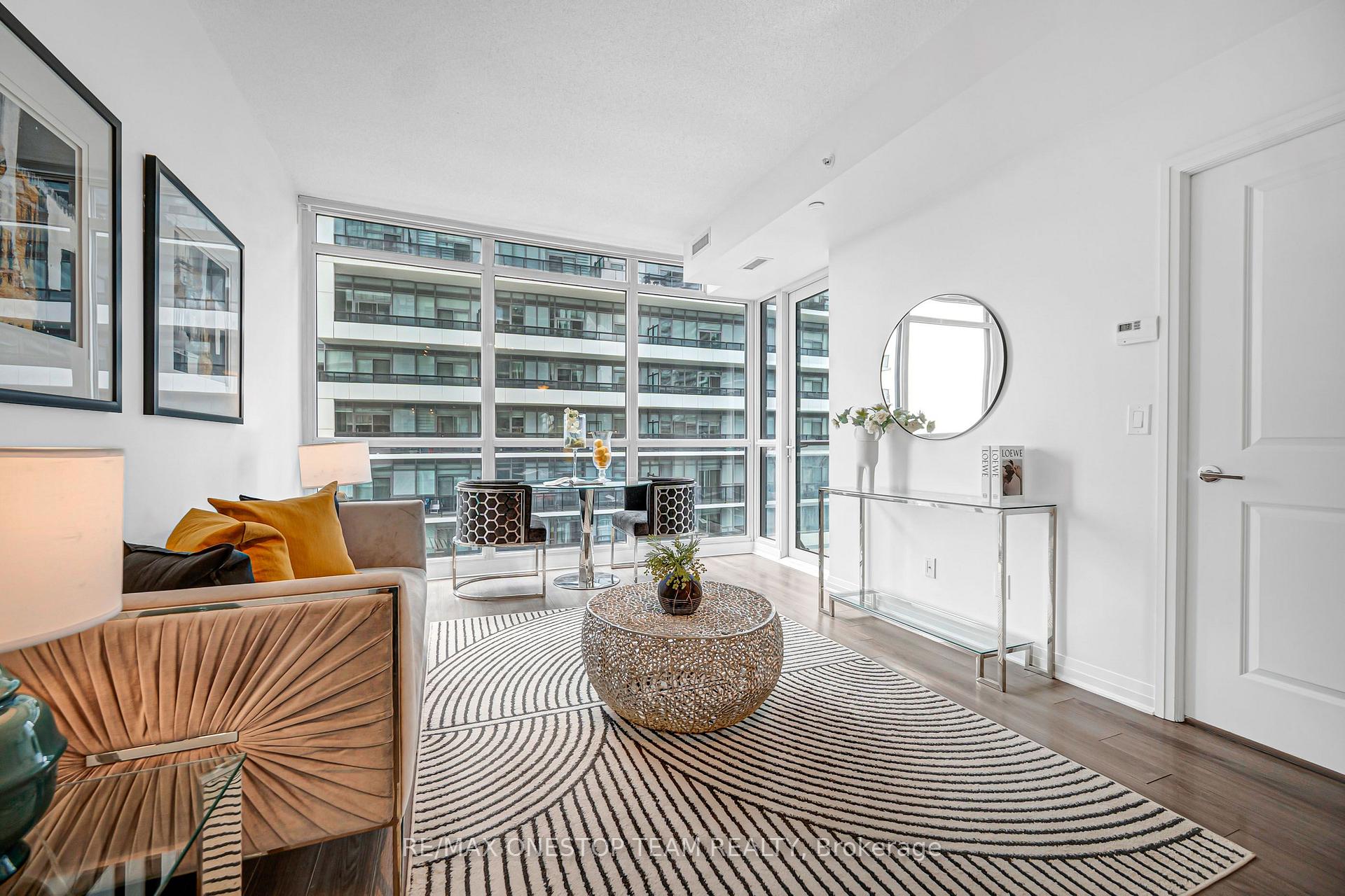 Photo 12 of Unit 1306, 59 Annie Craig Drive, Etobicoke, Mimico — HOMEH