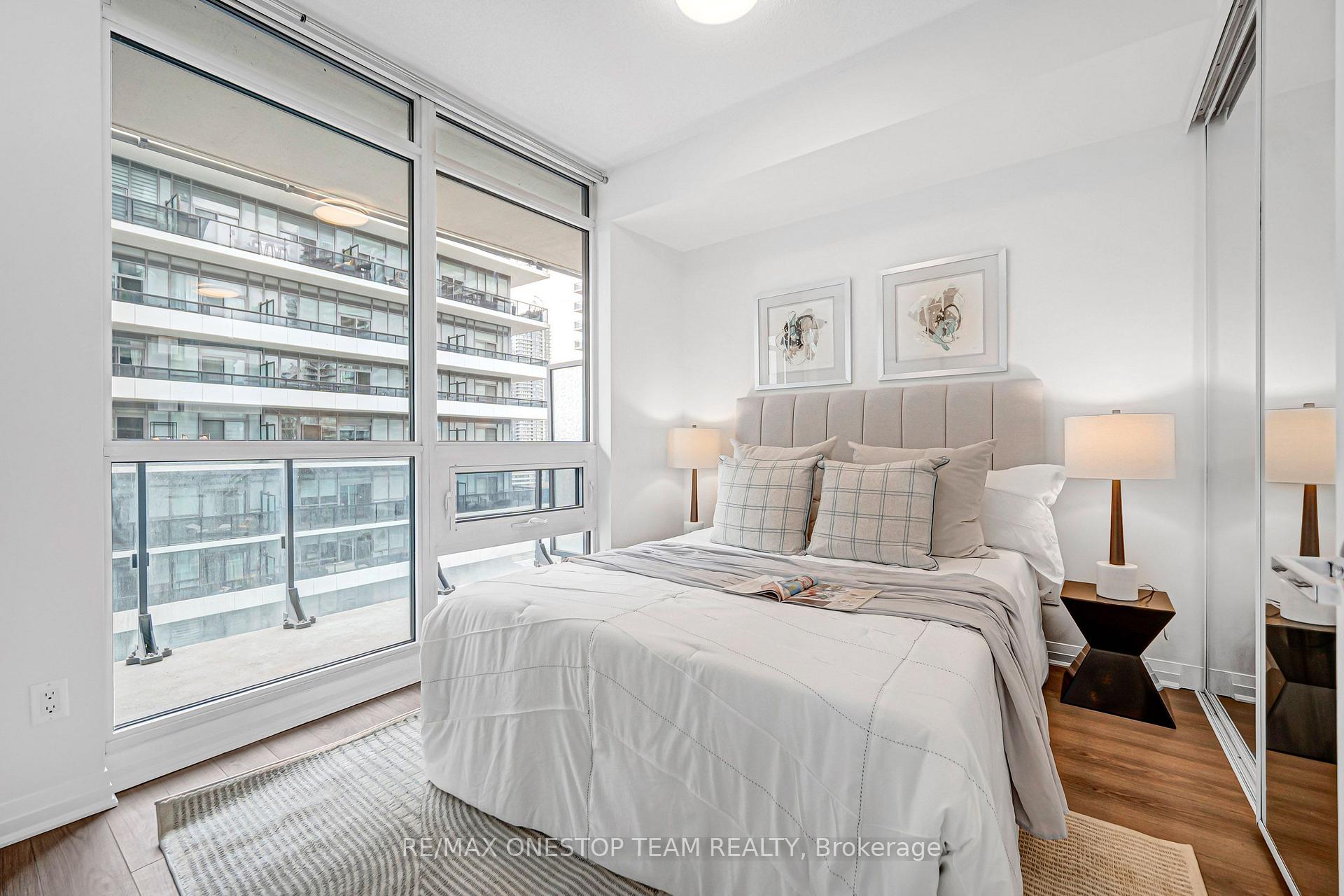 Photo 19 of Unit 1306, 59 Annie Craig Drive, Etobicoke, Mimico — HOMEH
