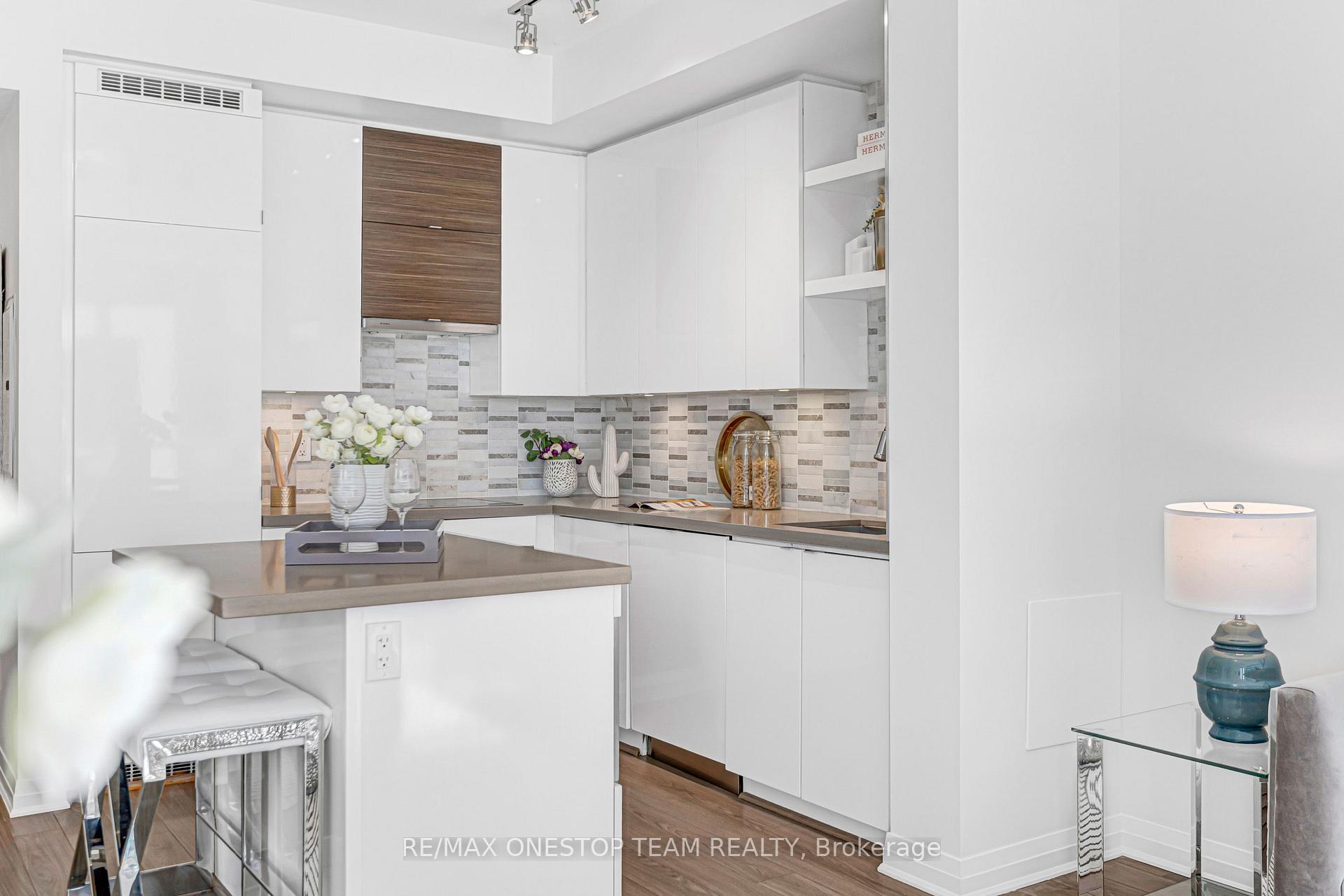 Photo 26 of Unit 1306, 59 Annie Craig Drive, Etobicoke, Mimico — HOMEH