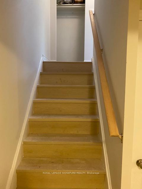 Photo 3 of Unit Lower, 41 Ravengloss Drive, Markham, German Mills — HOMEH