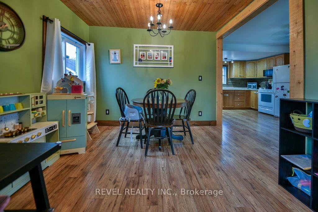 Photo 18 of 583 Maclean Drive, Timmins, TNW - Upper Melrose — HOMEH