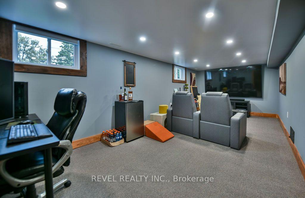 Photo 38 of 583 Maclean Drive, Timmins, TNW - Upper Melrose — HOMEH