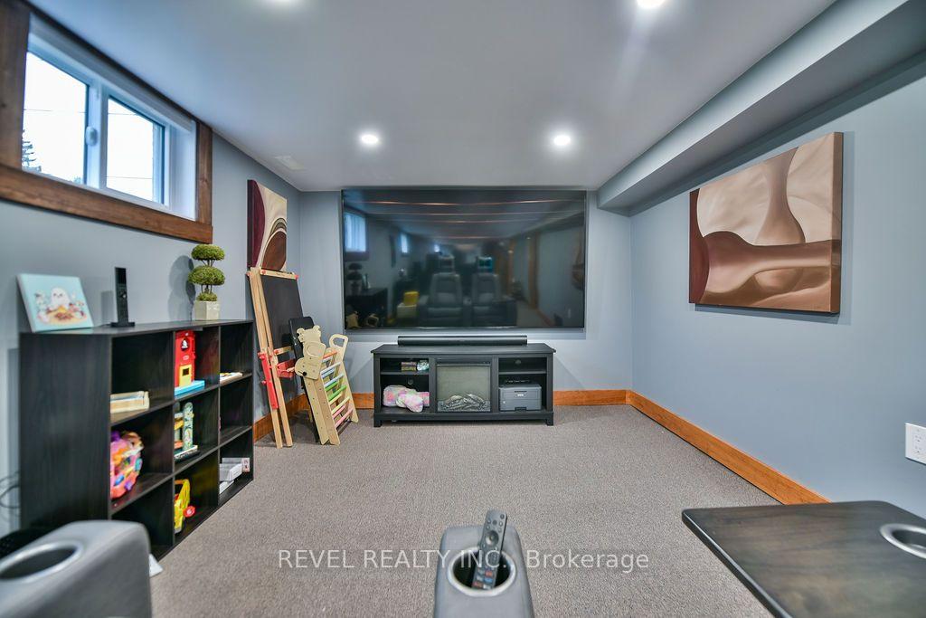 Photo 42 of 583 Maclean Drive, Timmins, TNW - Upper Melrose — HOMEH